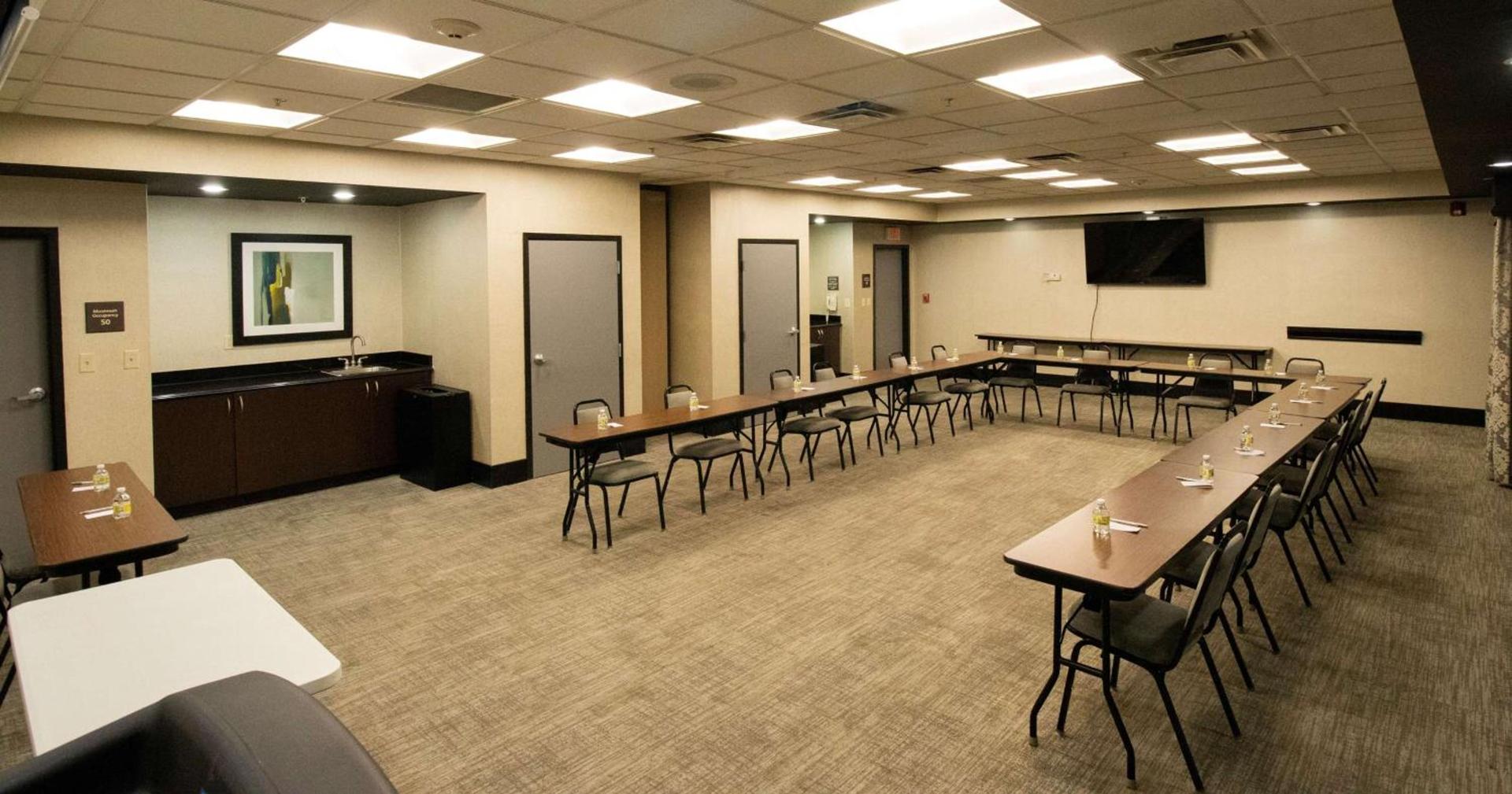 Hampton Inn & Suites Richmond/Virginia Center photo 21