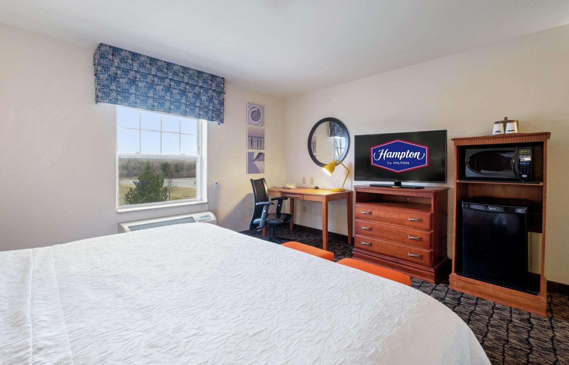 Hampton Inn & Suites Rockland photo 15