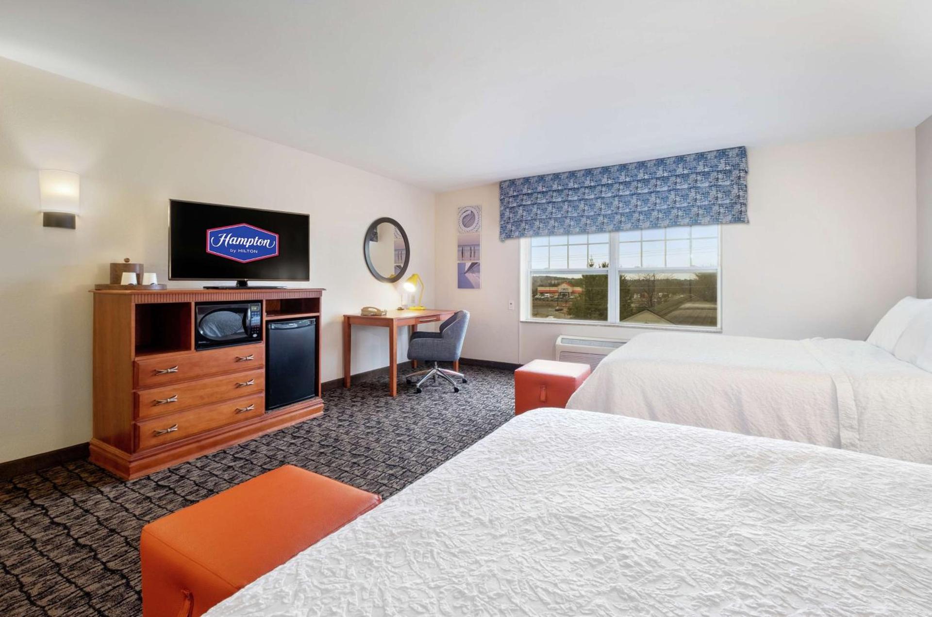 Hampton Inn & Suites Rockland photo 21