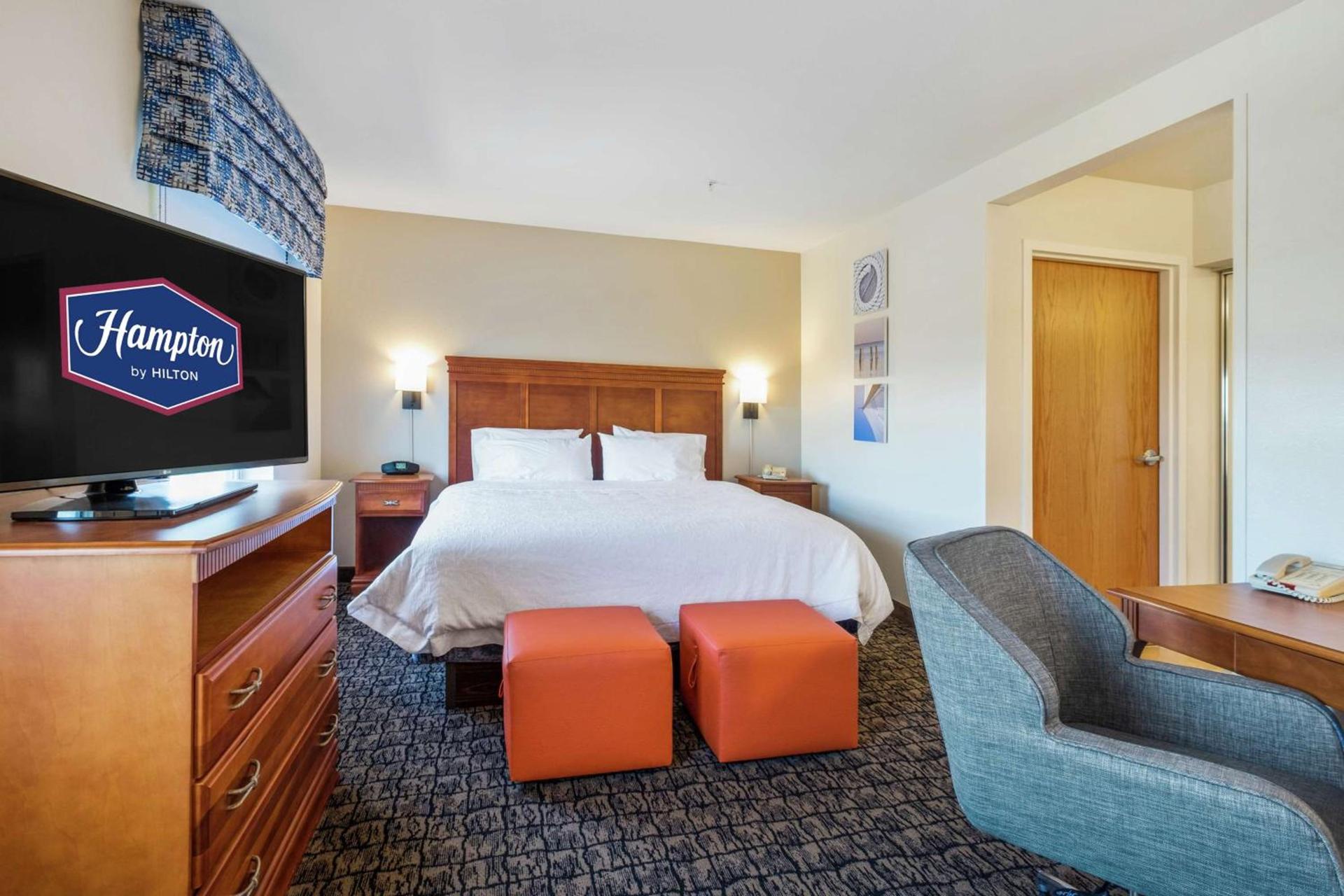 Hampton Inn & Suites Rockland photo 22