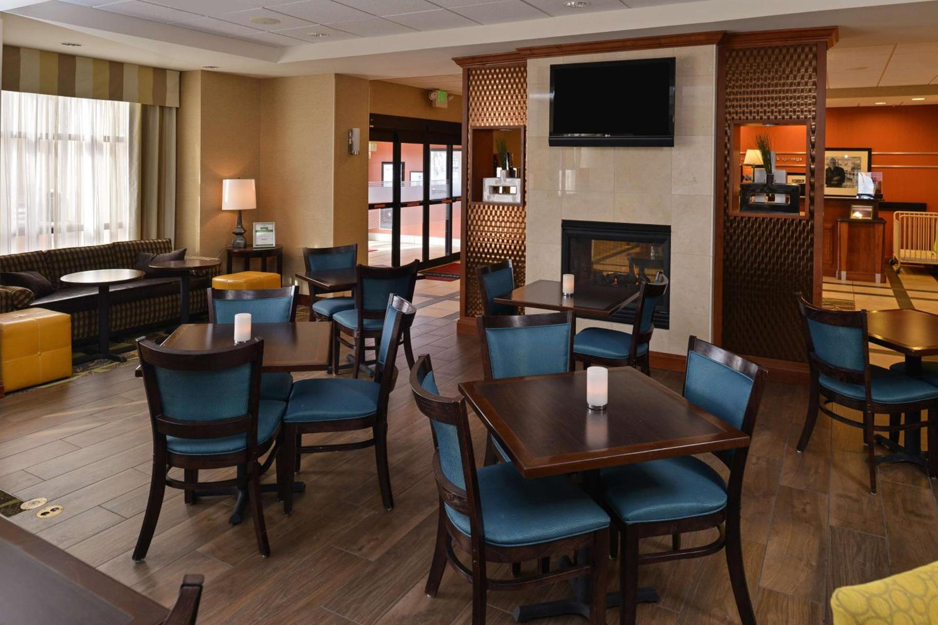 Hampton Inn Rock Springs photo 7