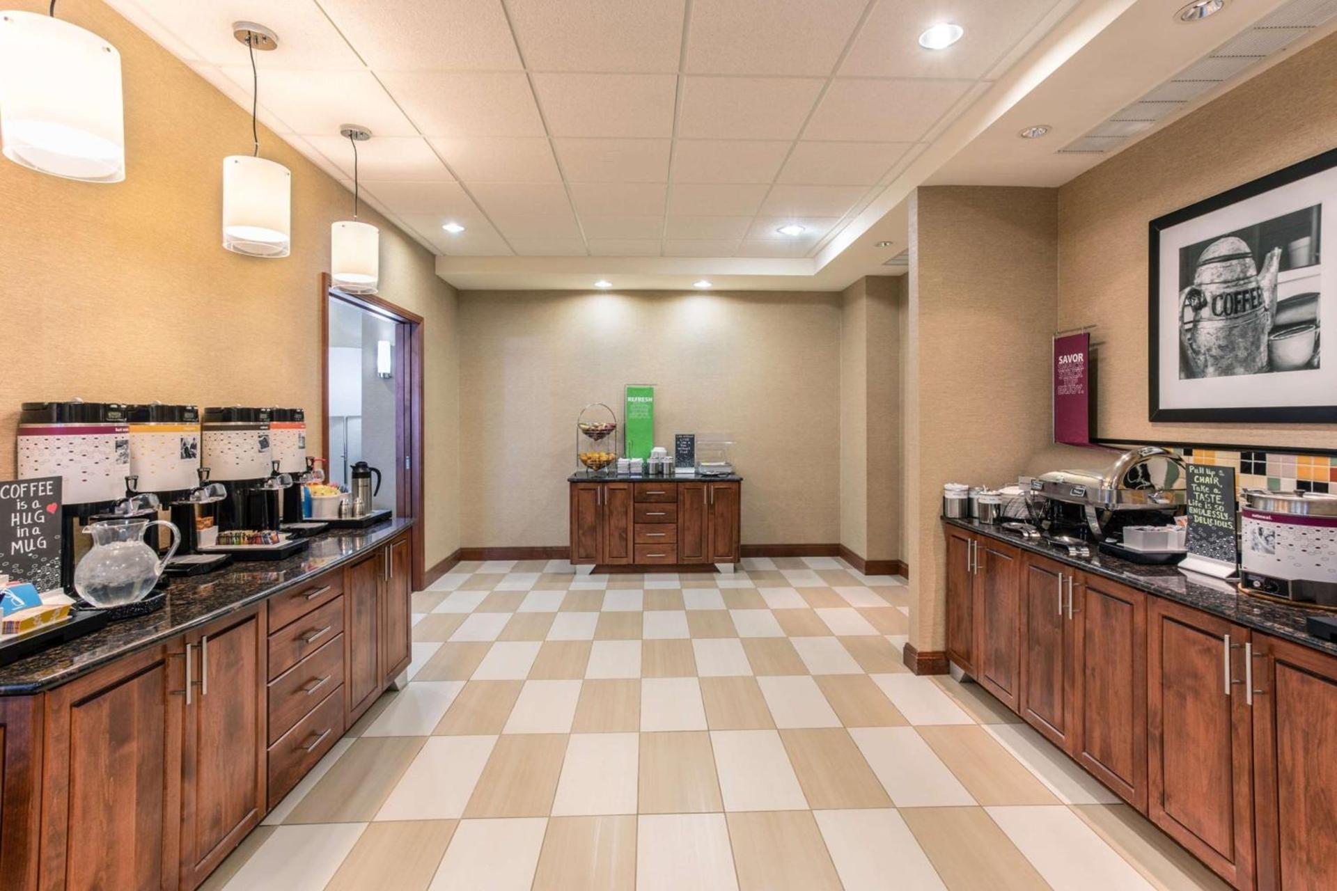 Hampton Inn Rock Springs photo 12