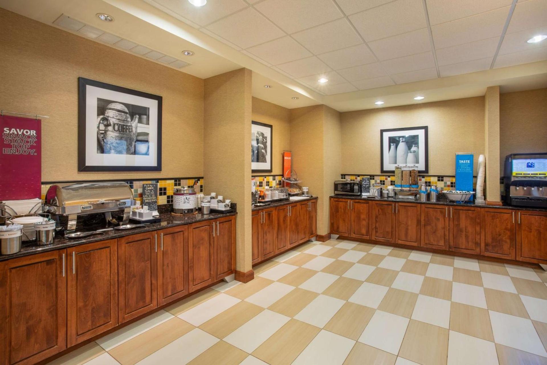 Hampton Inn Rock Springs photo 13