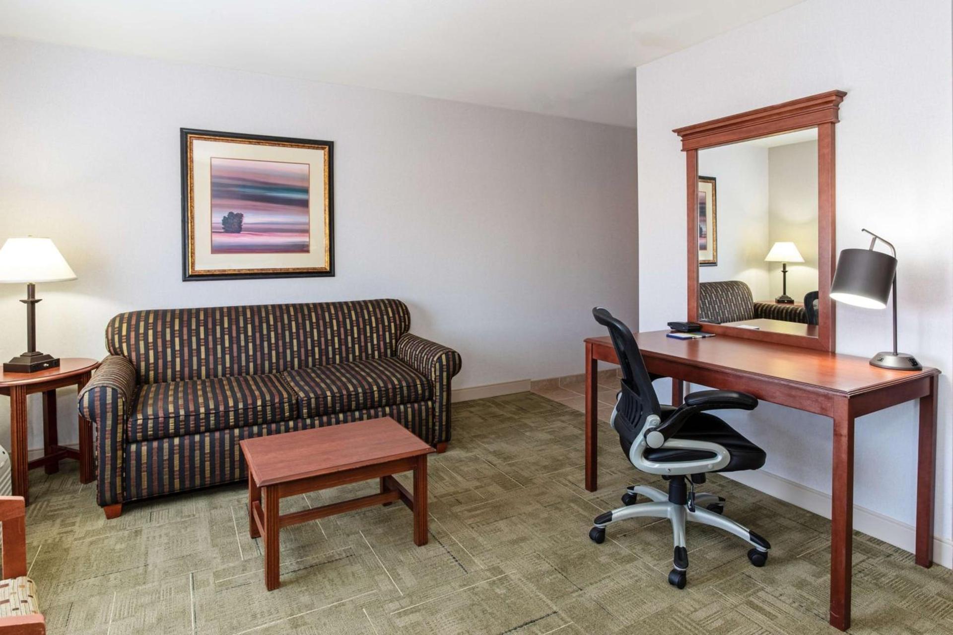 Hampton Inn Rock Springs photo 25