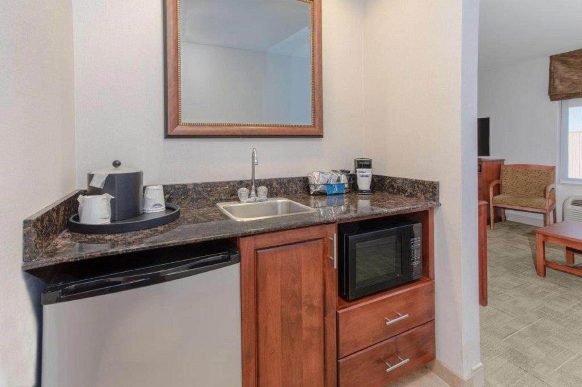 Hampton Inn Rock Springs photo 31