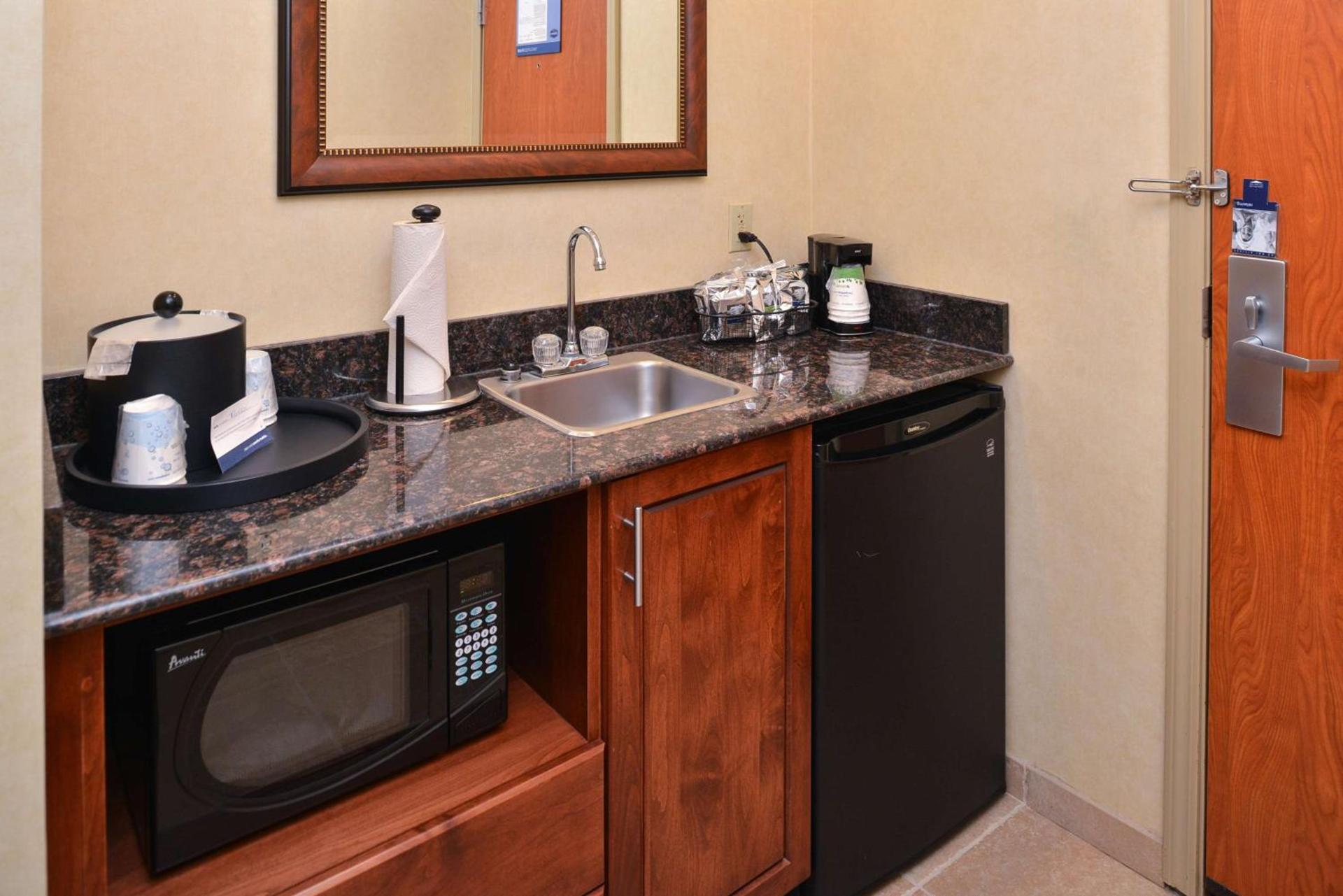 Hampton Inn Rock Springs photo 38