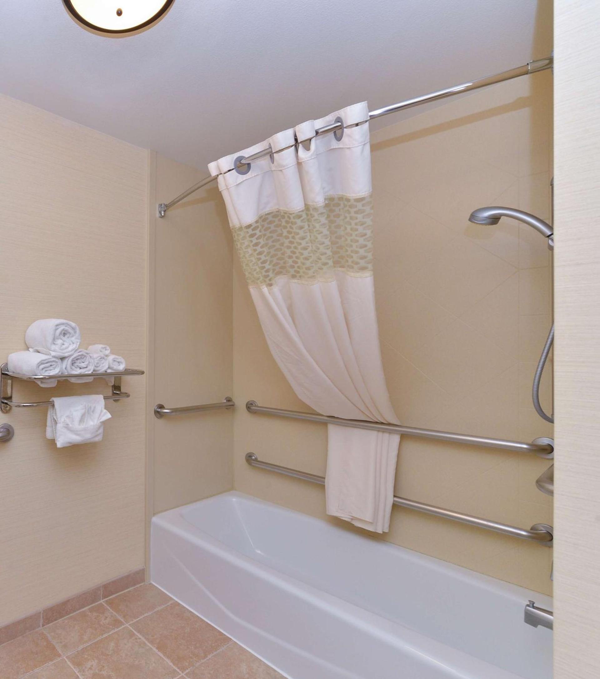 Hampton Inn Rock Springs photo 49