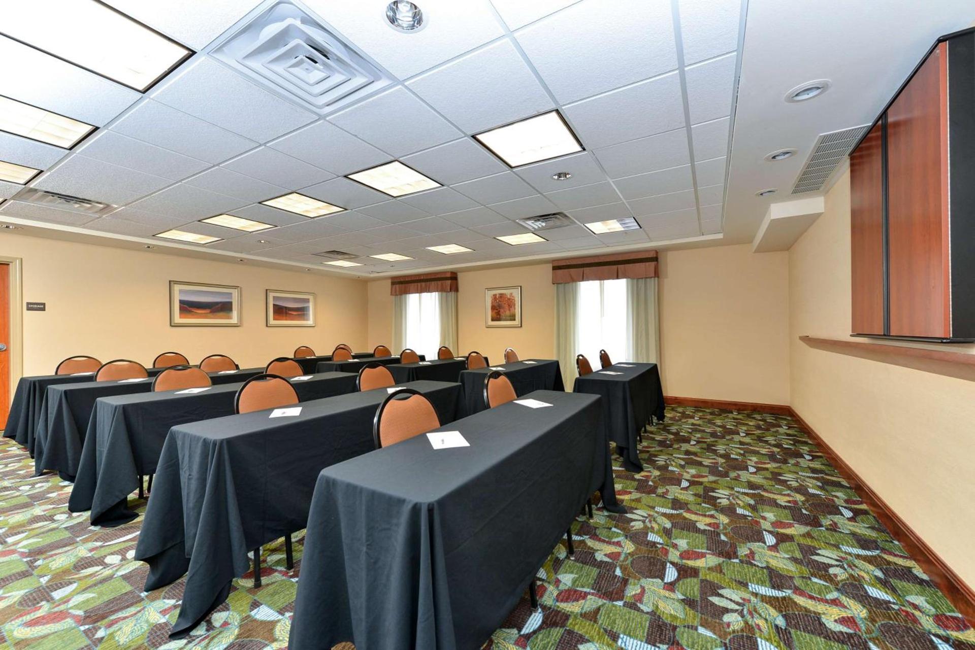 Hampton Inn Rock Springs photo 51