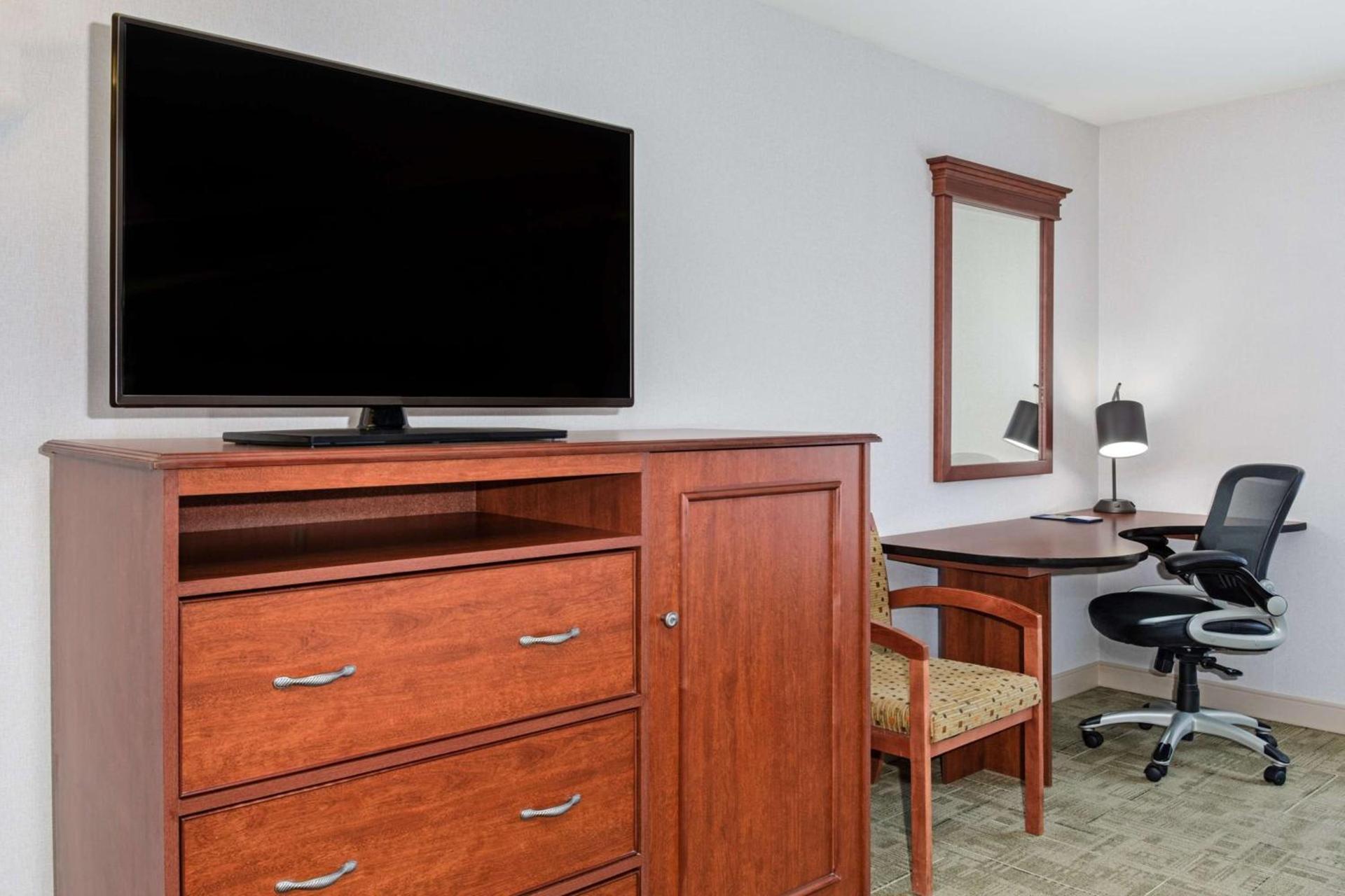 Hampton Inn Rock Springs photo 55