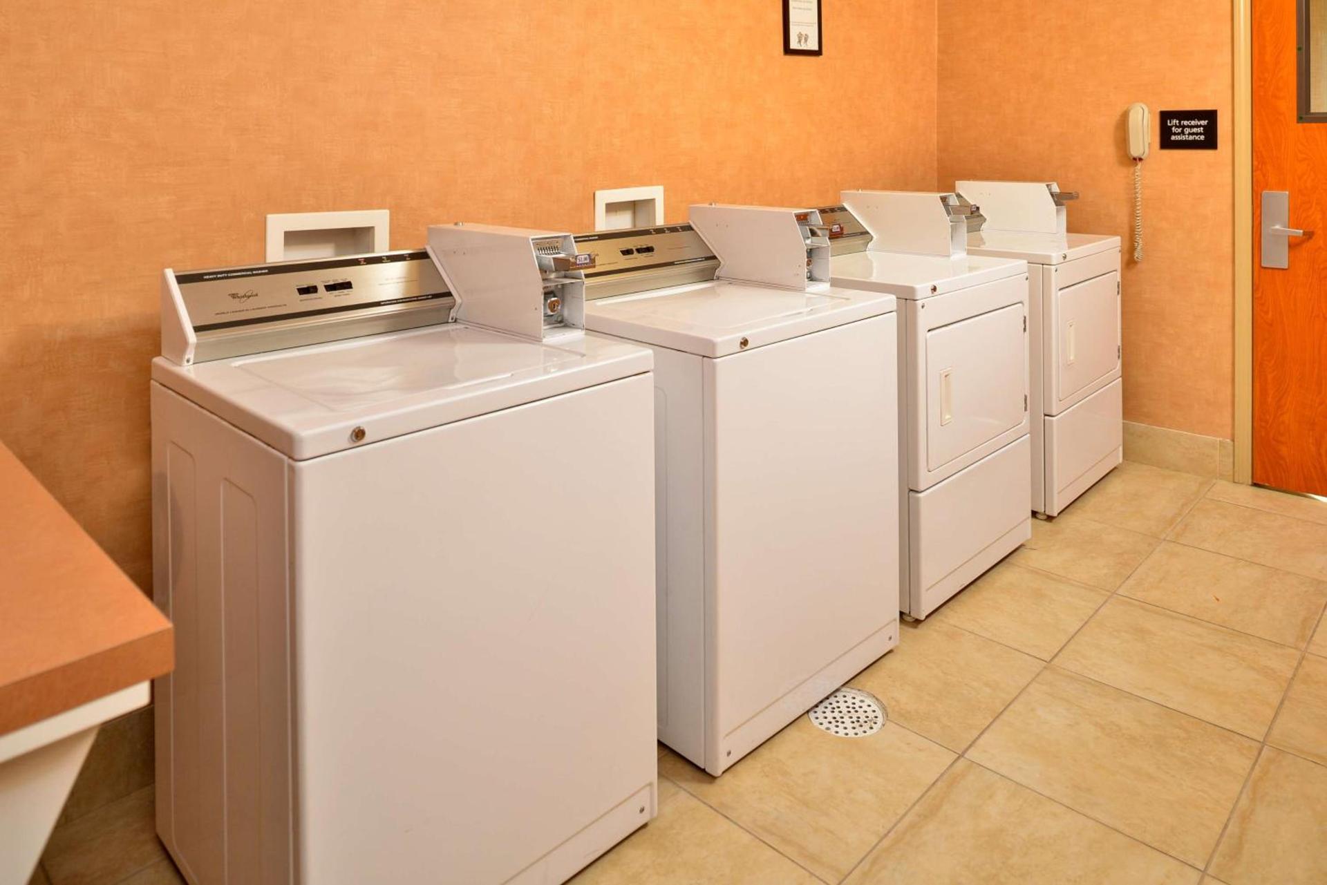 Hampton Inn Rock Springs photo 65
