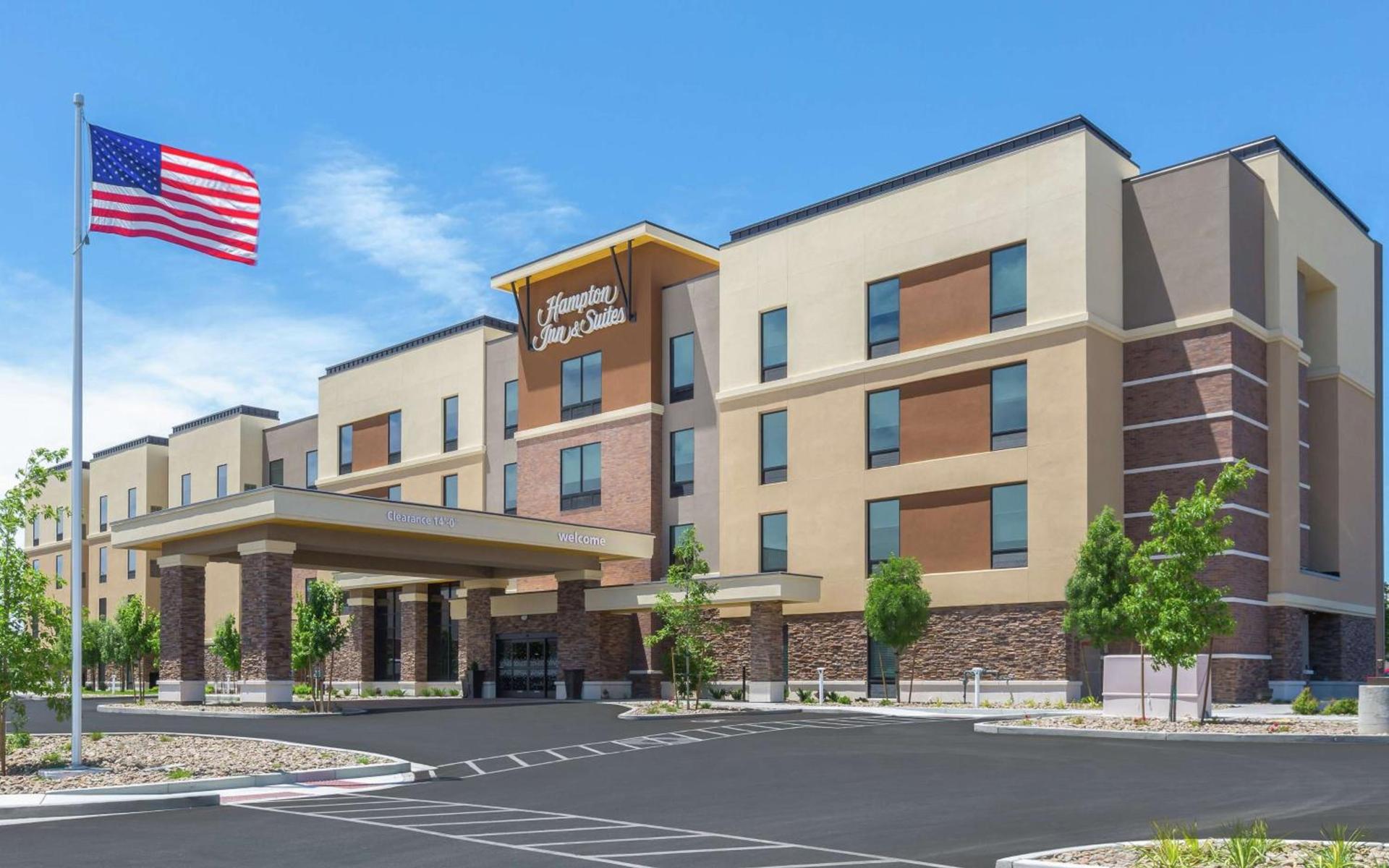Hampton Inn & Suites Reno/Sparks photo 1