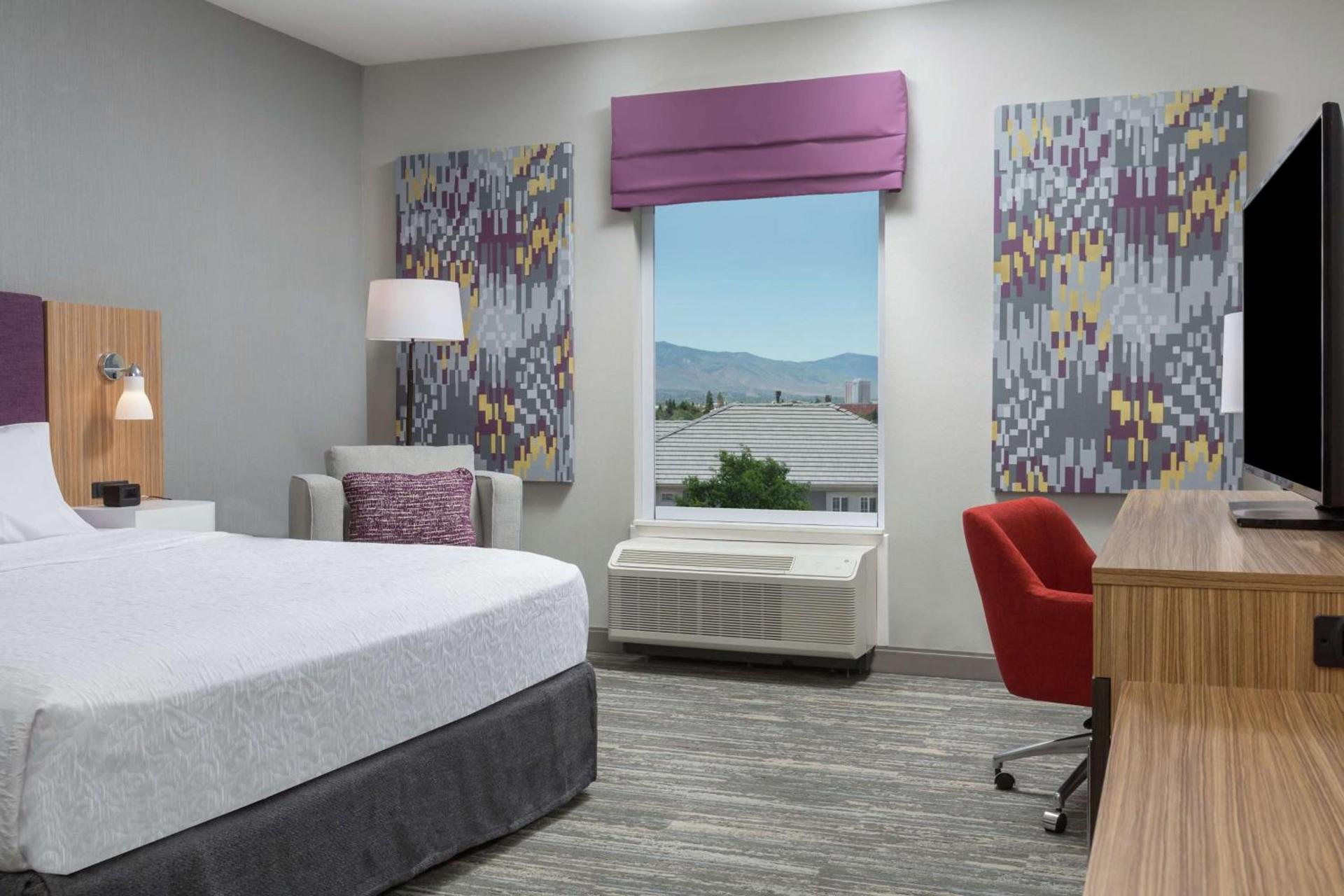 Hampton Inn & Suites Reno/Sparks photo 20