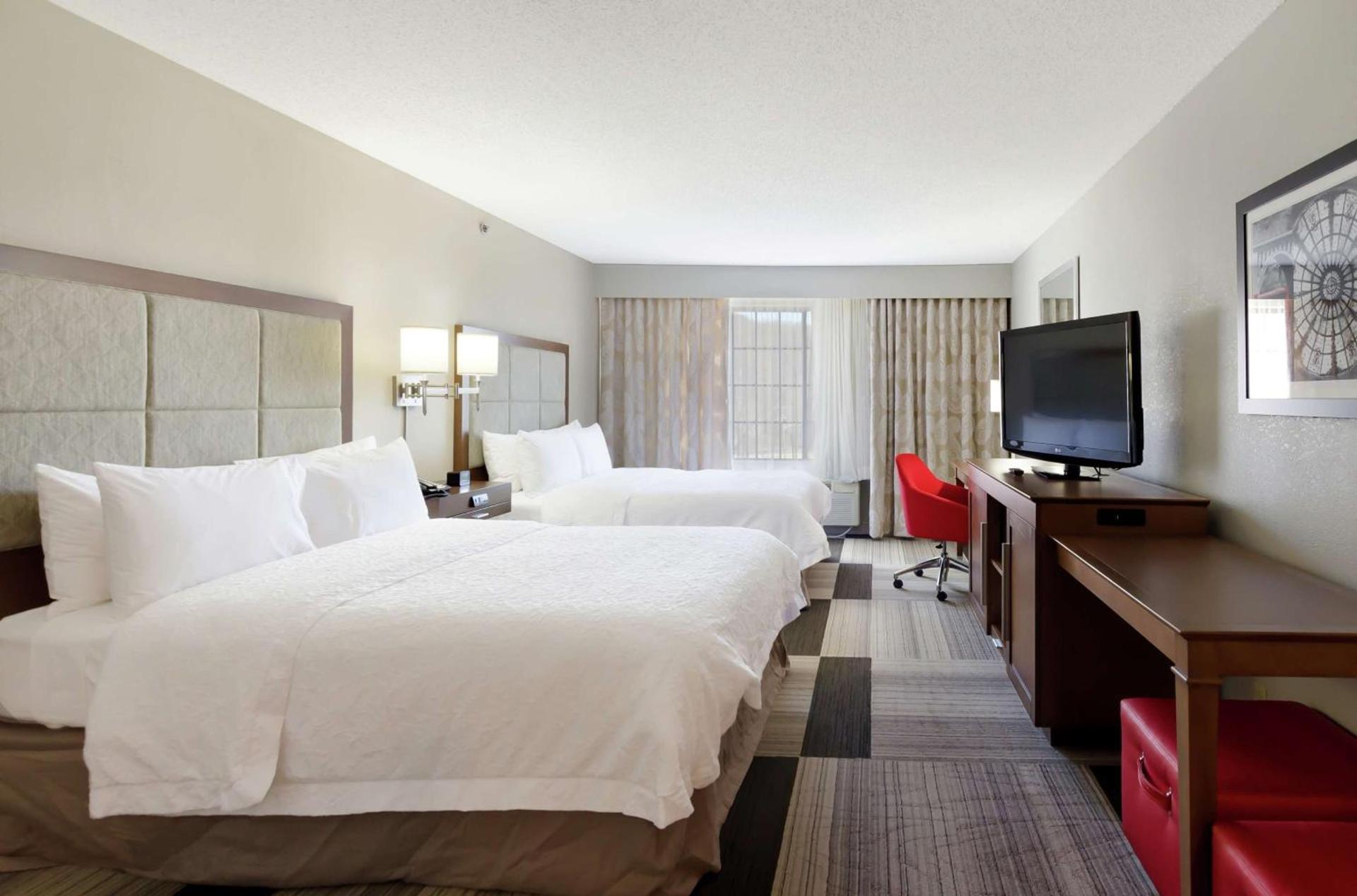 Hampton Inn Salem photo 24
