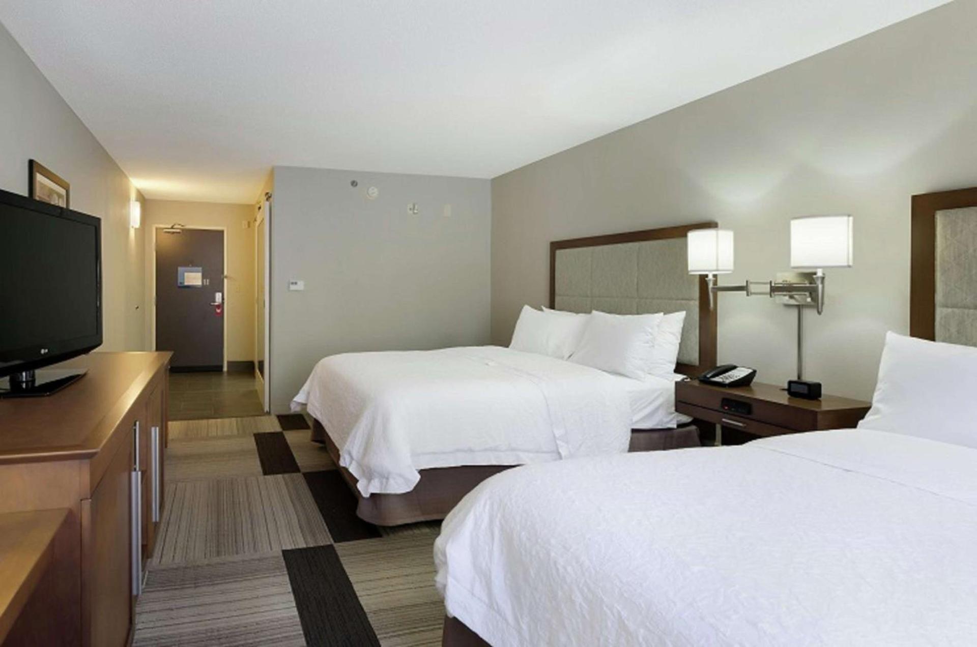 Hampton Inn Salem photo 37