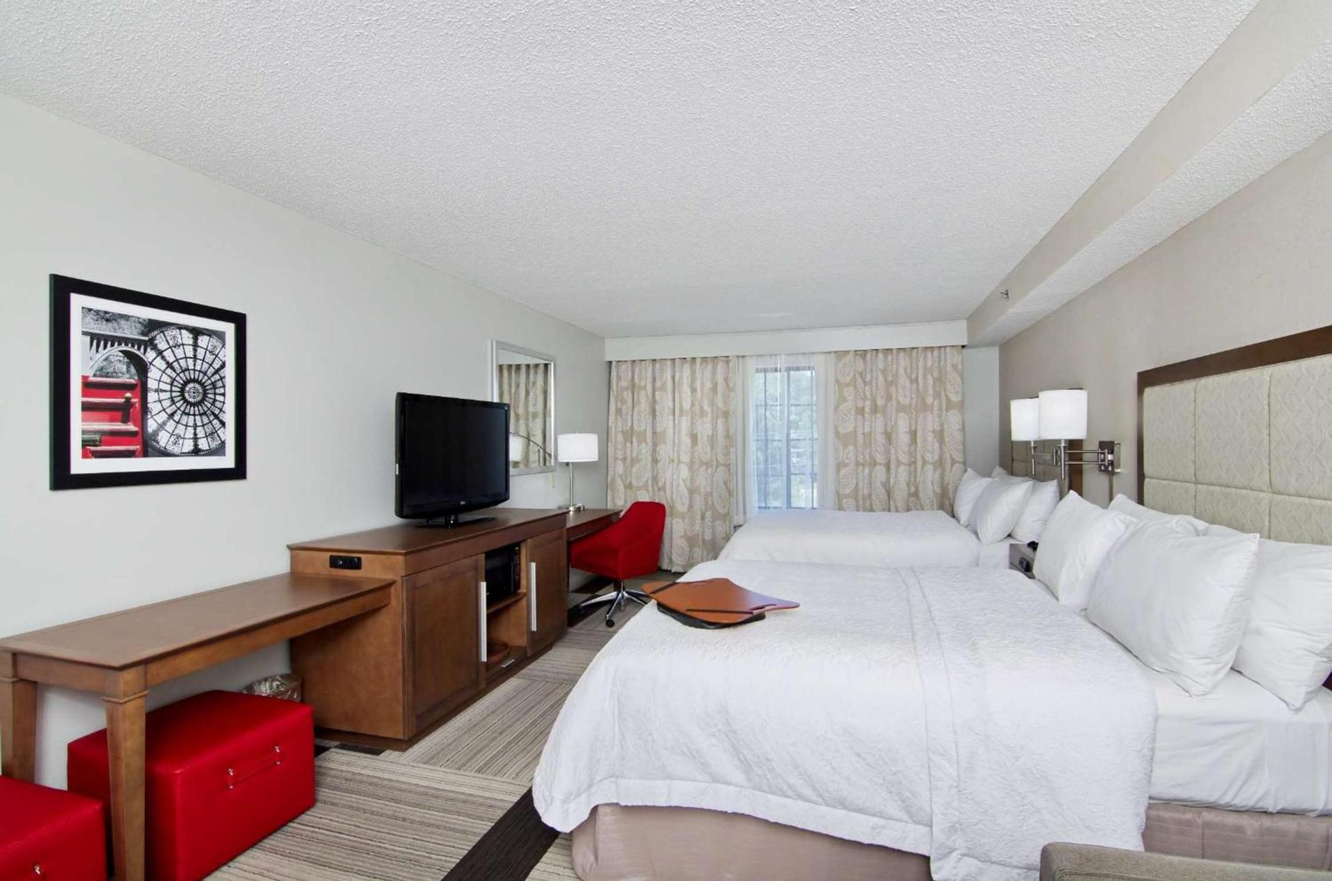 Hampton Inn Salem photo 39