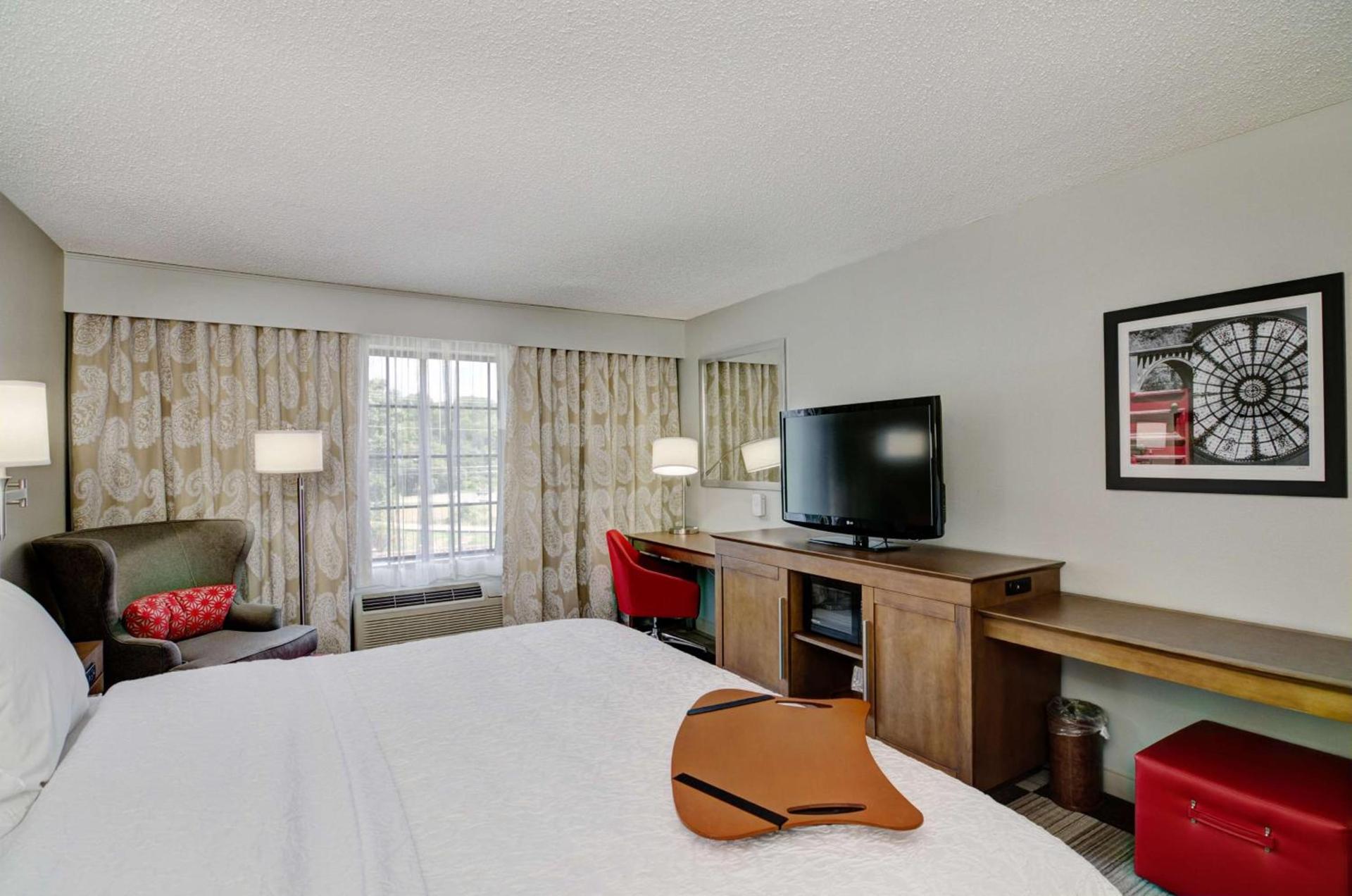 Hampton Inn Salem photo 42
