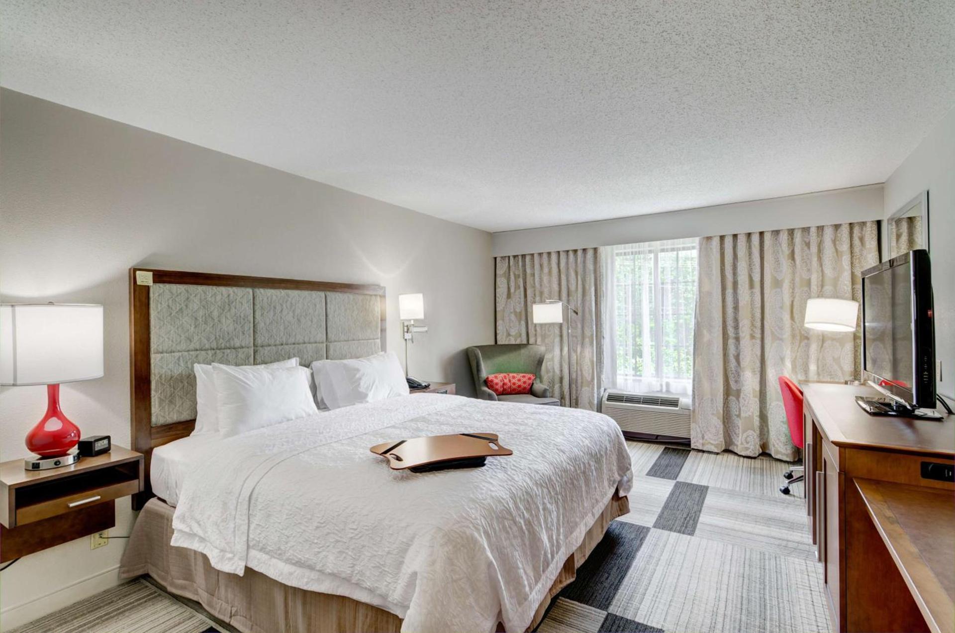 Hampton Inn Salem photo 43