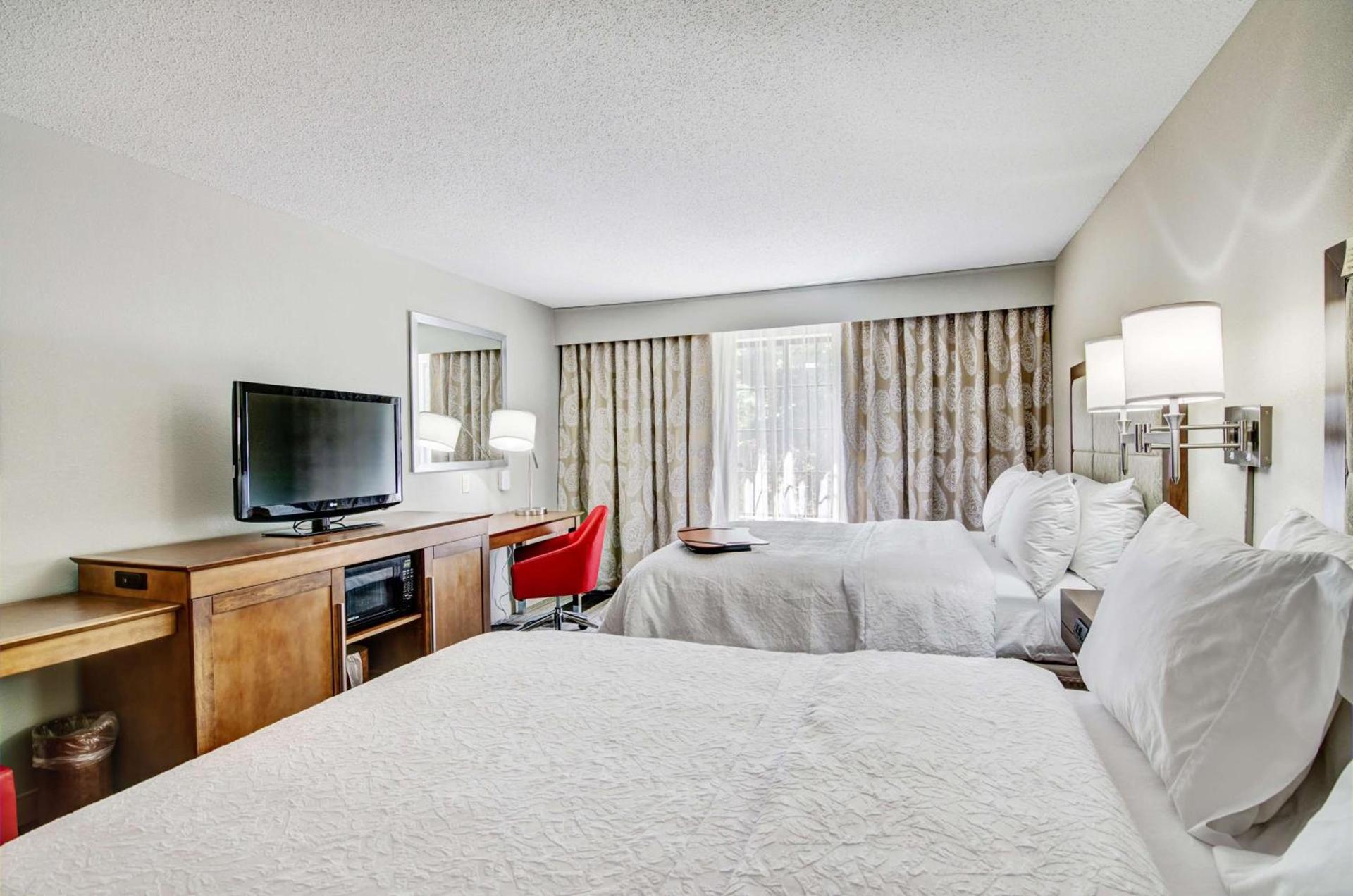 Hampton Inn Salem photo 45