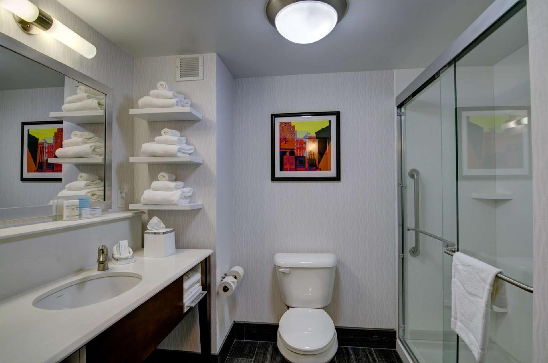 Hampton Inn Salem photo 48