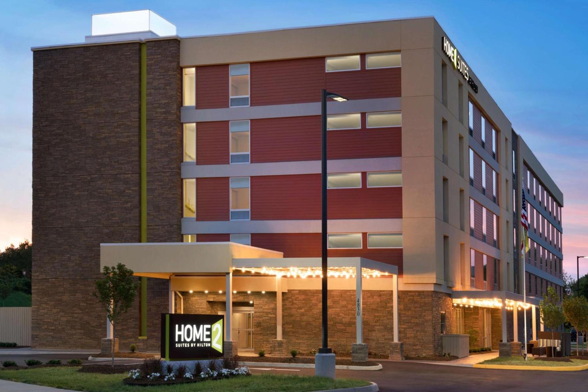 Home2 Suites by Hilton Roanoke photo 6