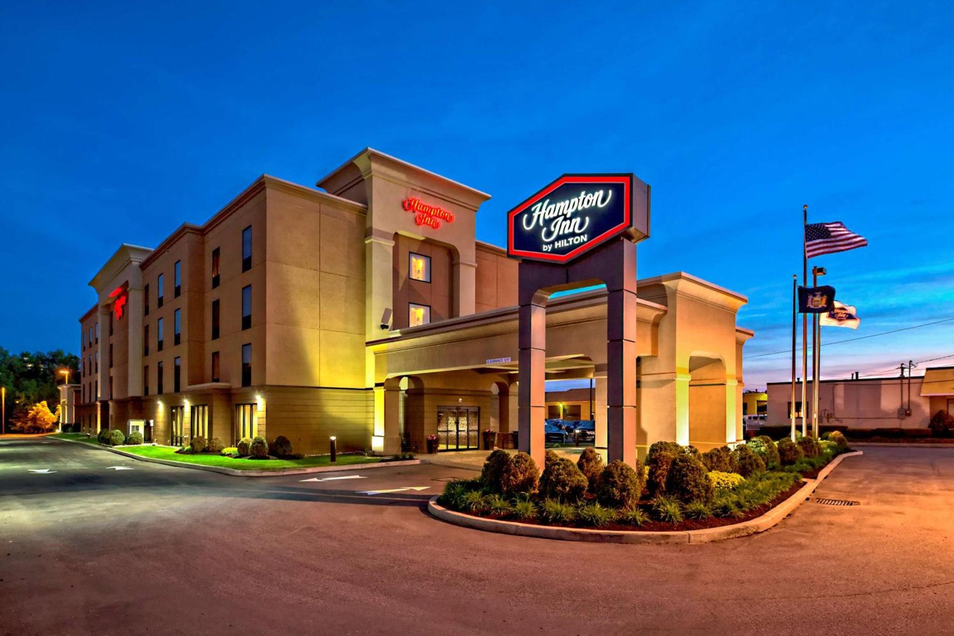 Hampton Inn Rochester - Irondequoit photo 1