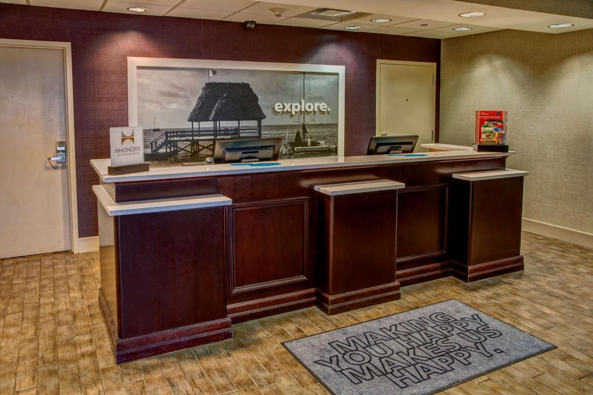 Hampton Inn Rochester - Irondequoit photo 4