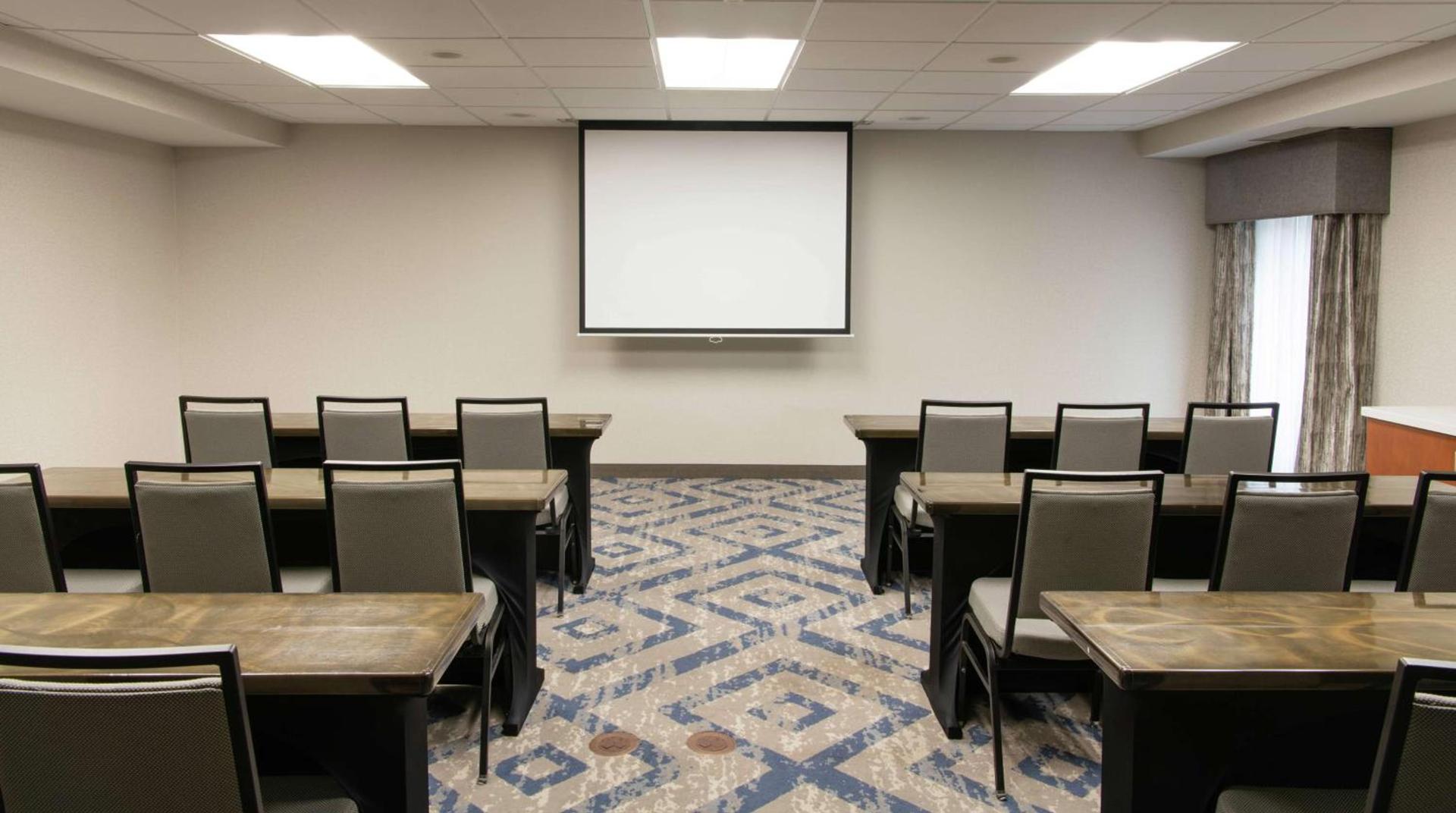 Hampton Inn & Suites Rochester/Victor photo 52
