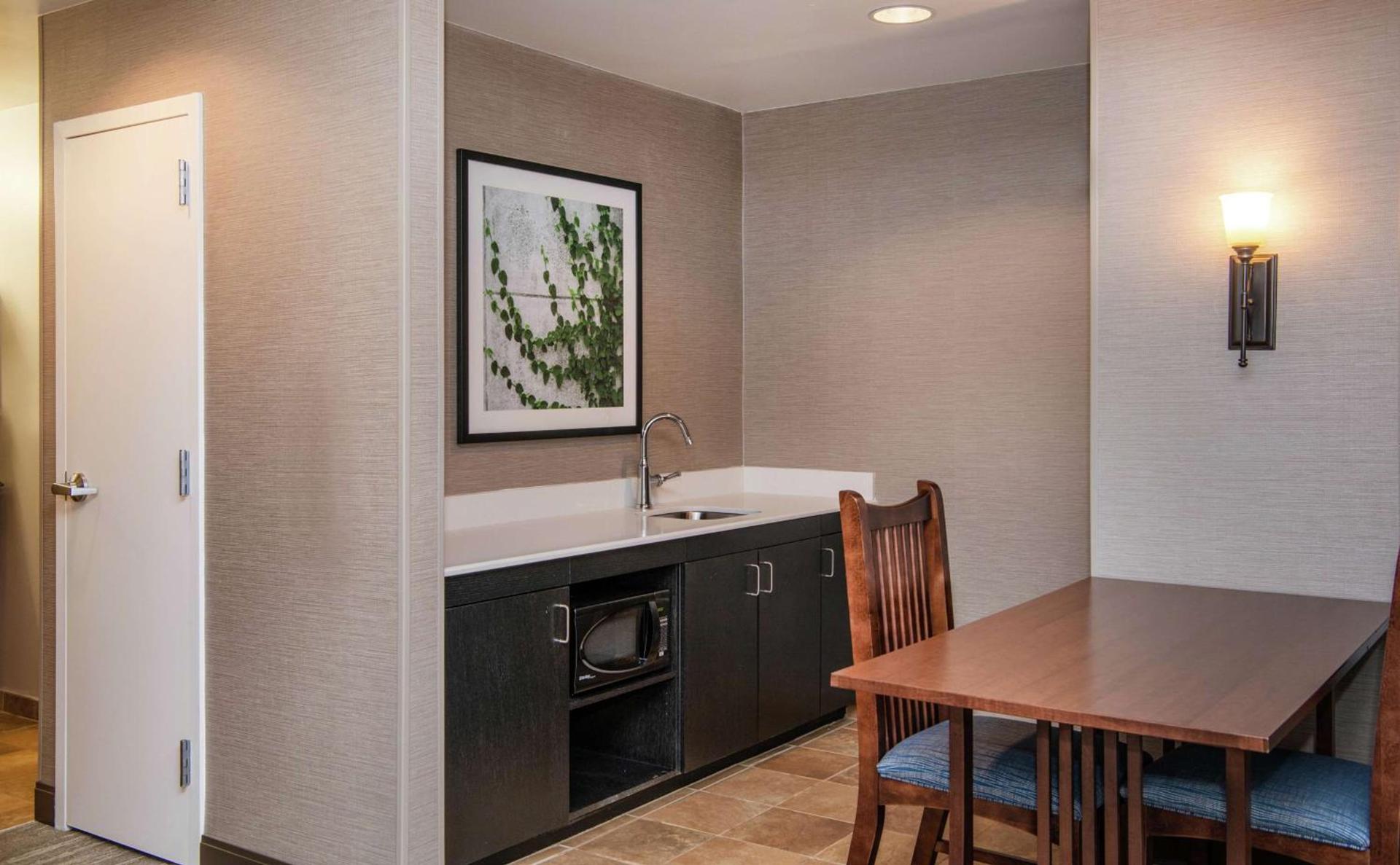 Hampton Inn & Suites Rochester/Victor photo 53