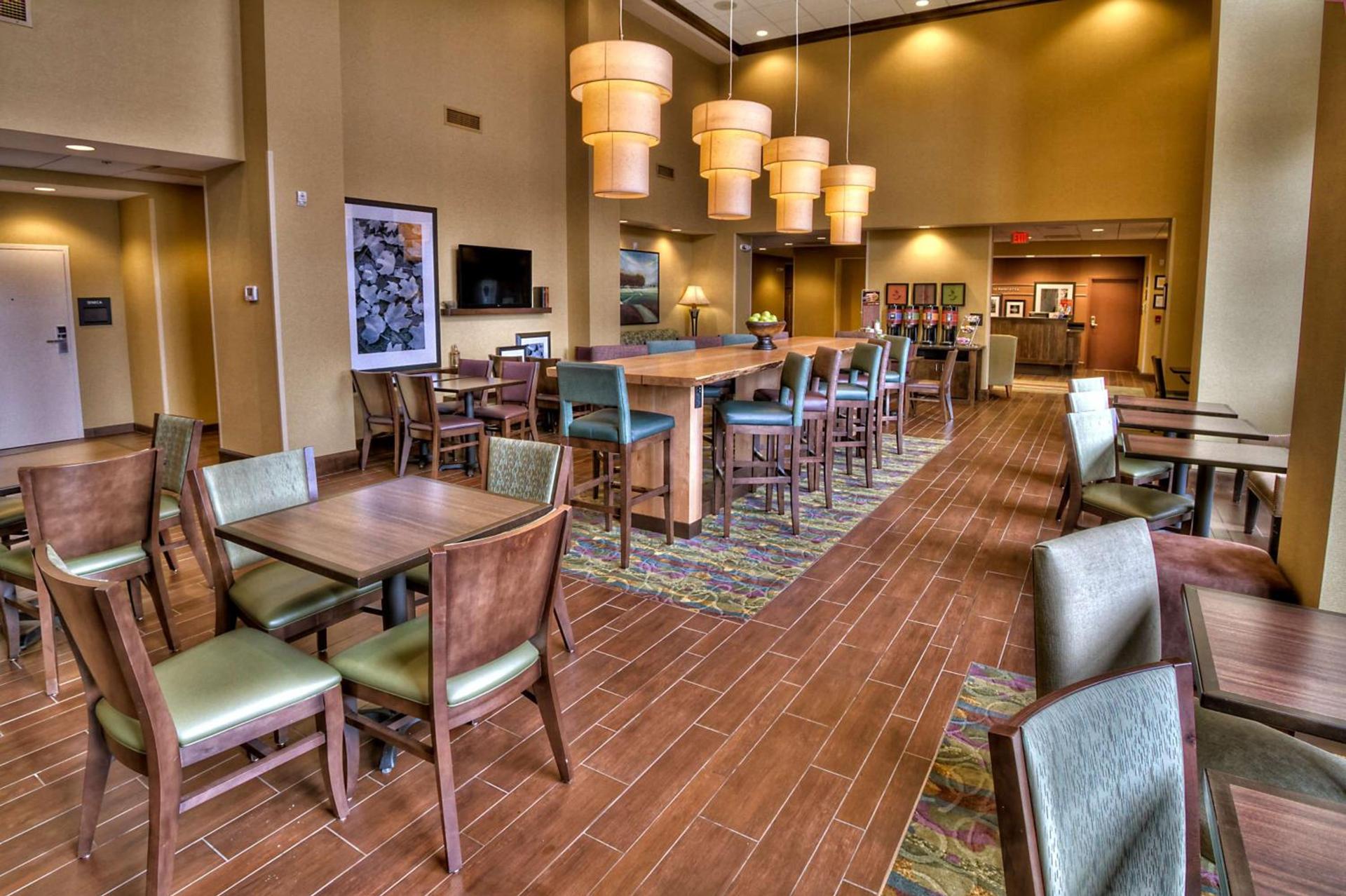 Hampton Inn & Suites Rochester/Henrietta photo 7