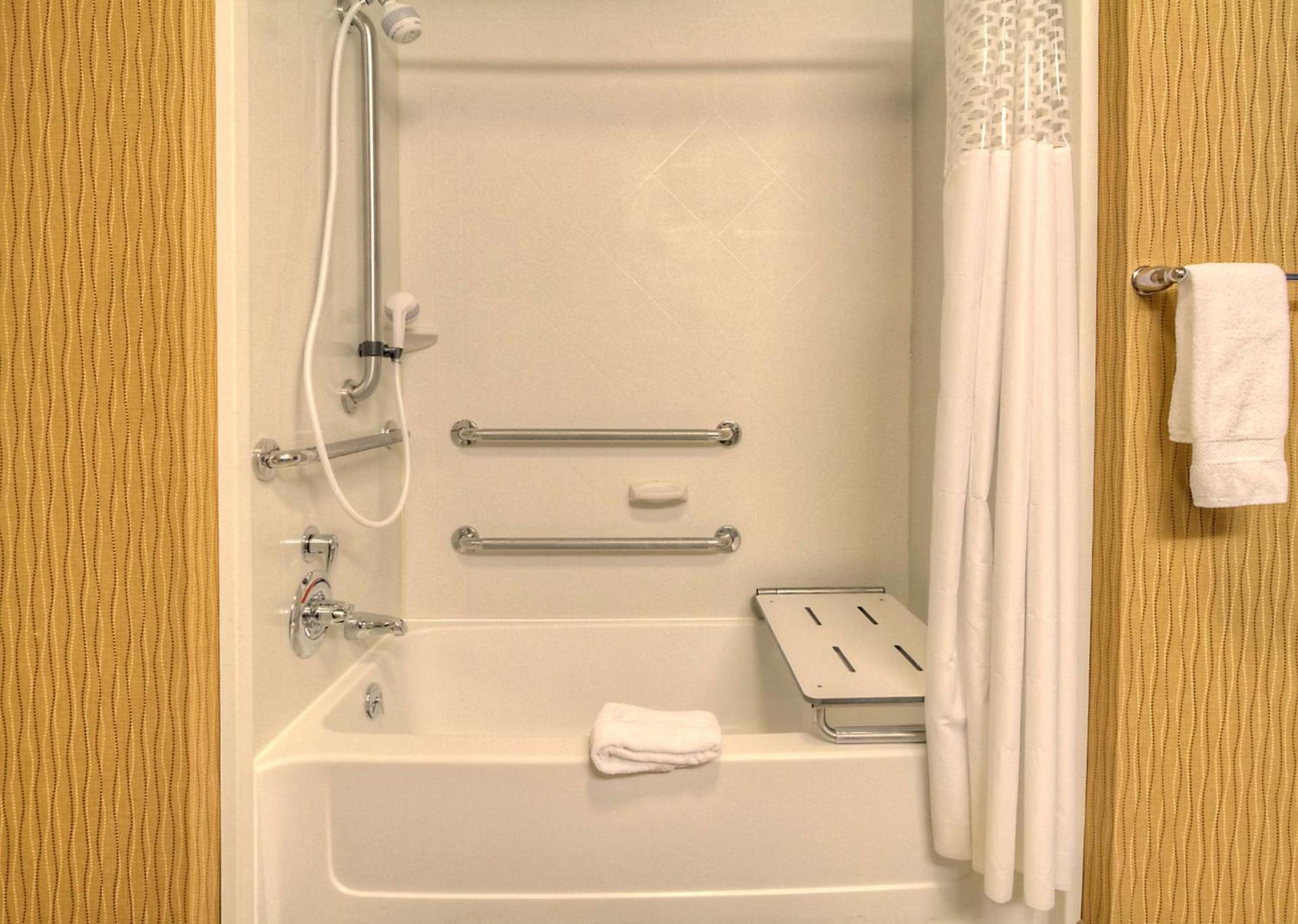 Hampton Inn & Suites Rochester/Henrietta photo 26