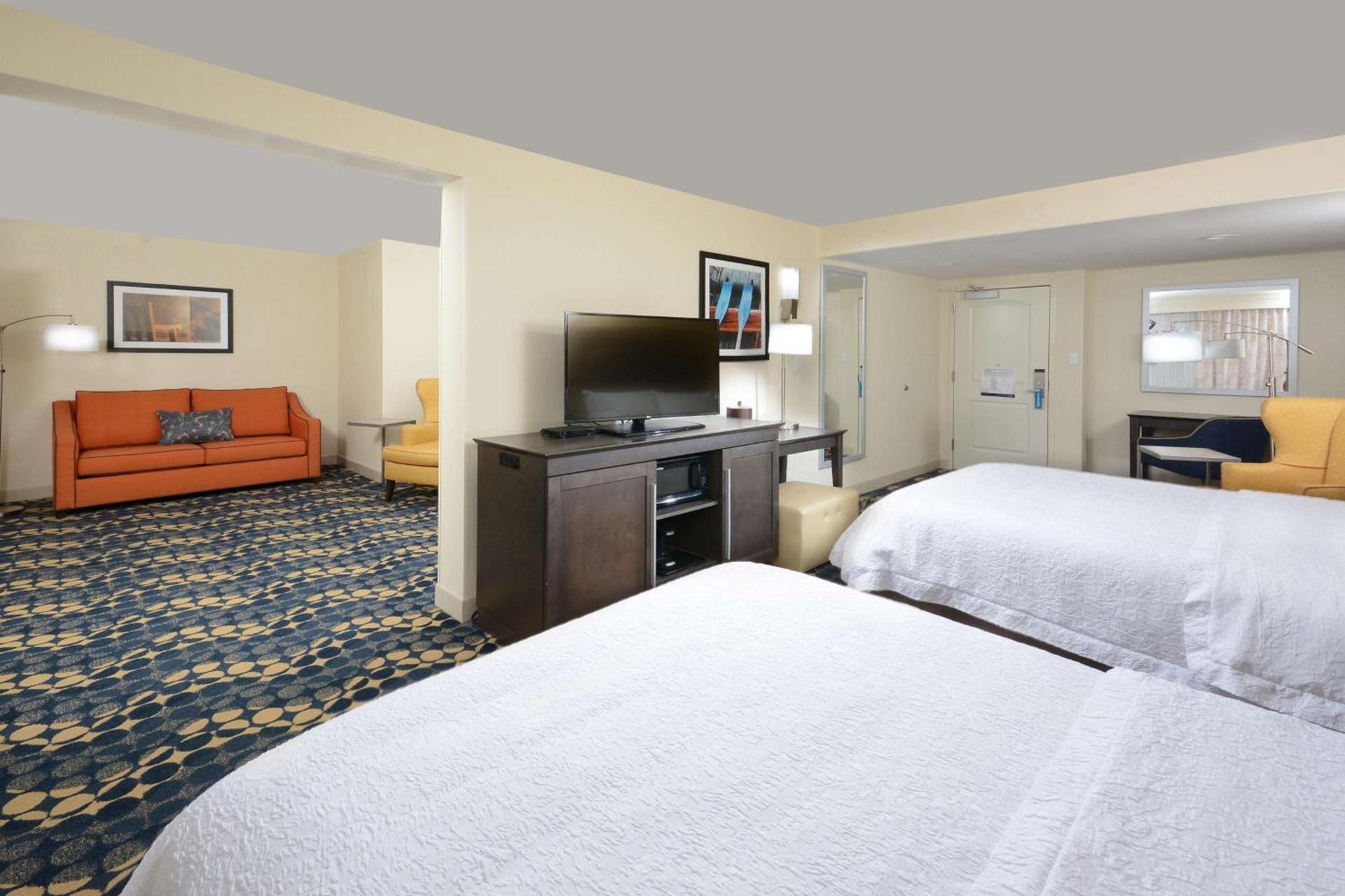 Hampton Inn Roxboro photo 14