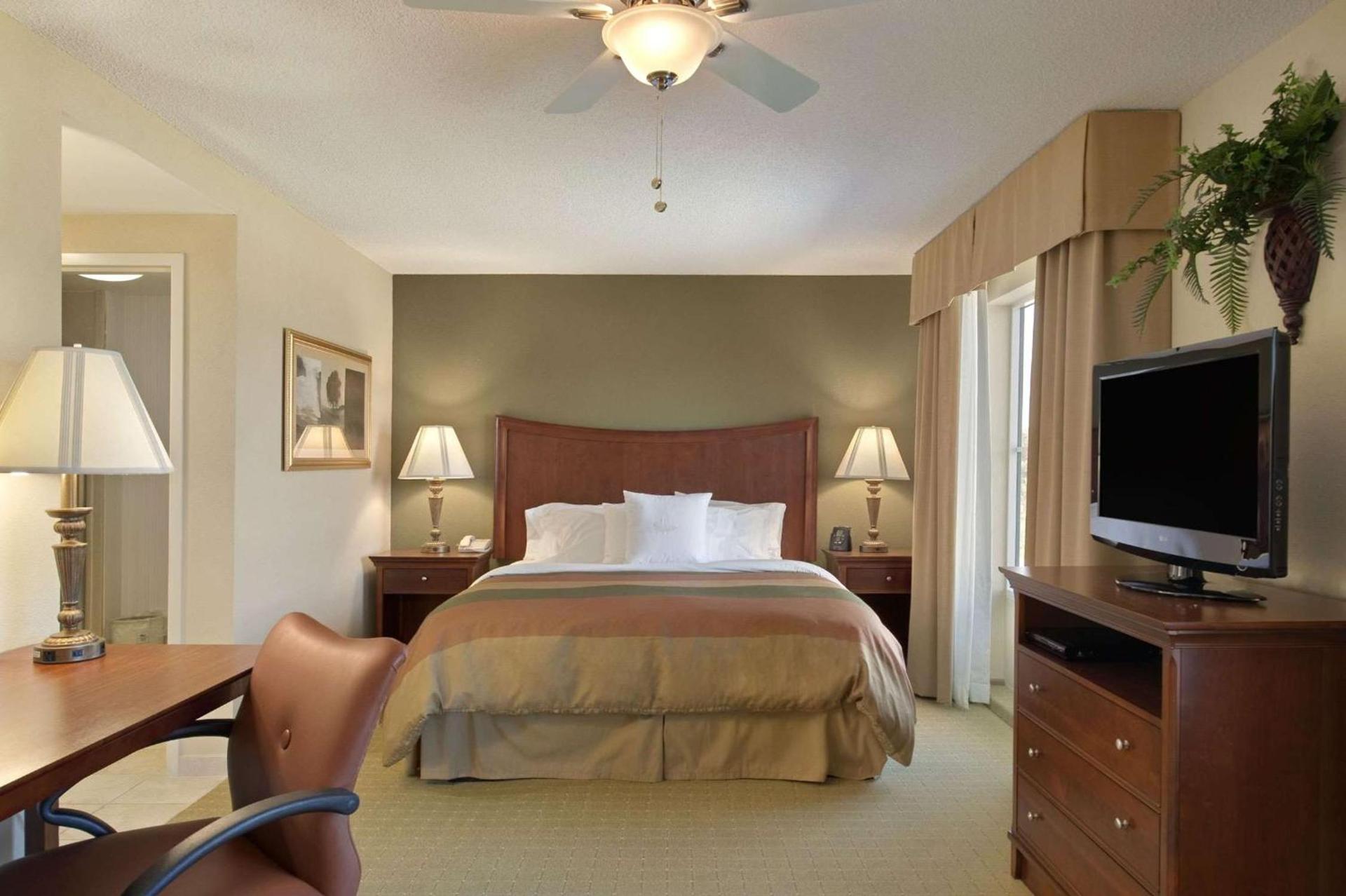 Homewood Suites by Hilton Rochester - Victor photo 15