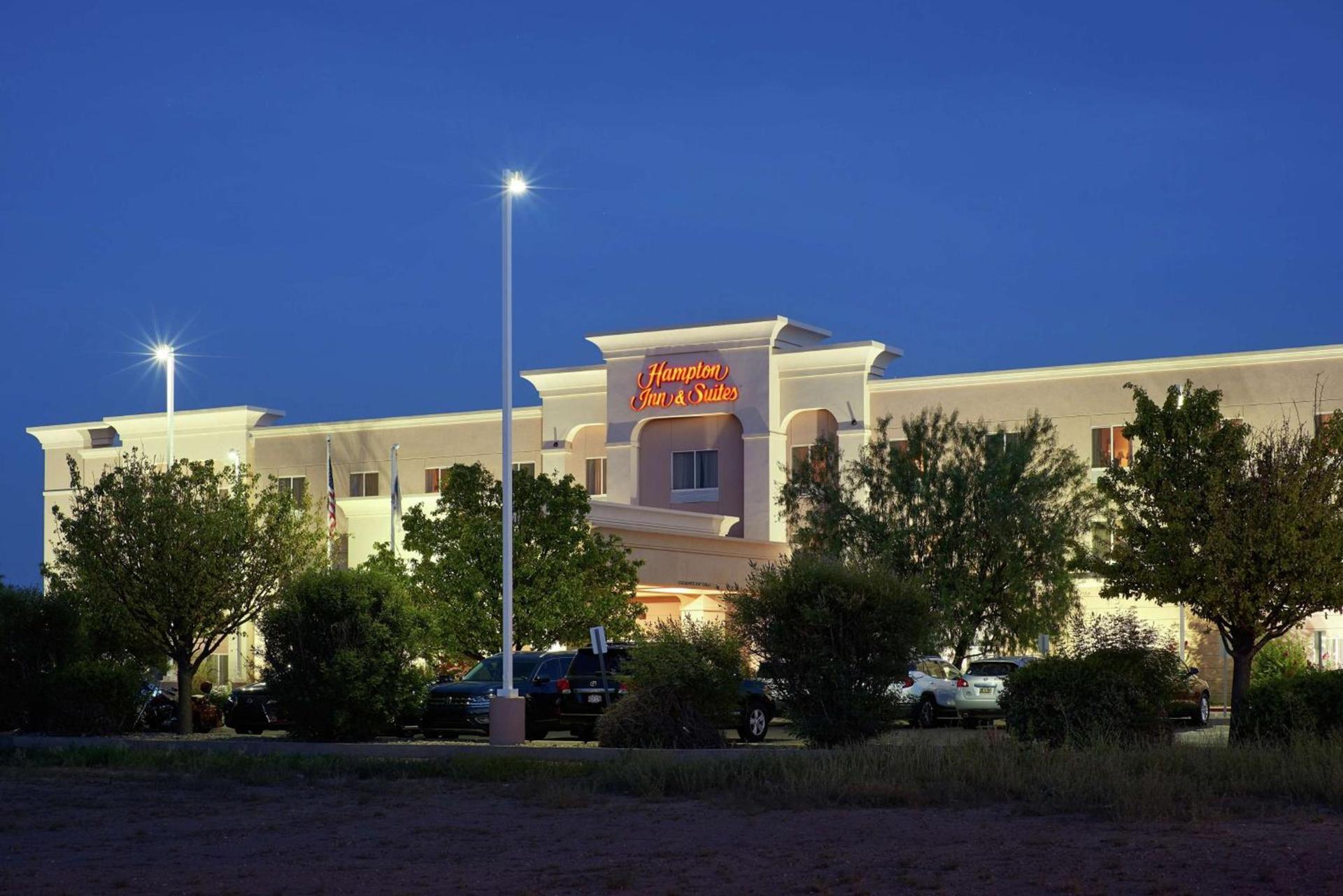 Hampton Inn & Suites Roswell photo 2