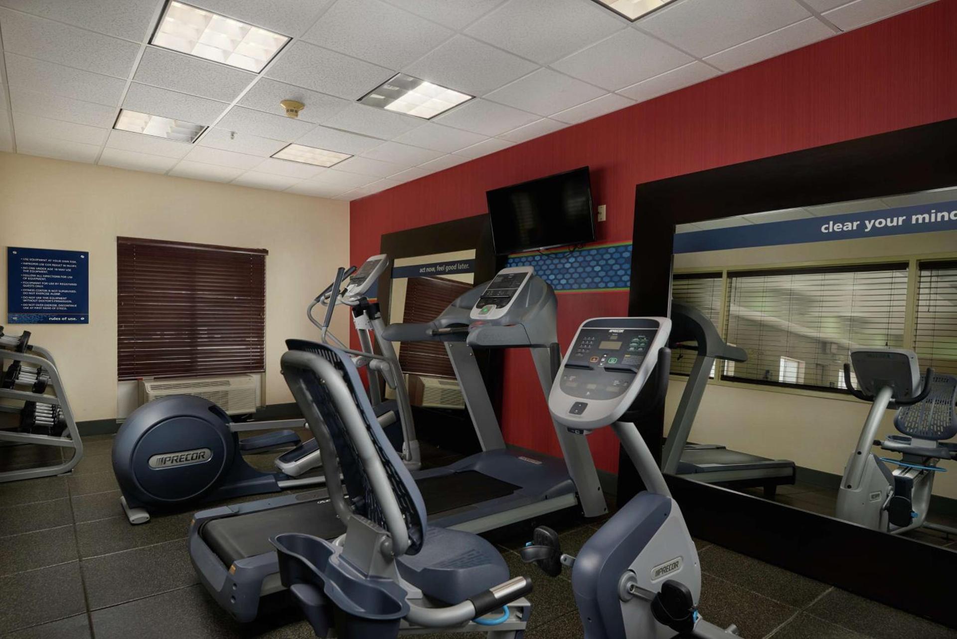 Hampton Inn & Suites Roswell photo 10
