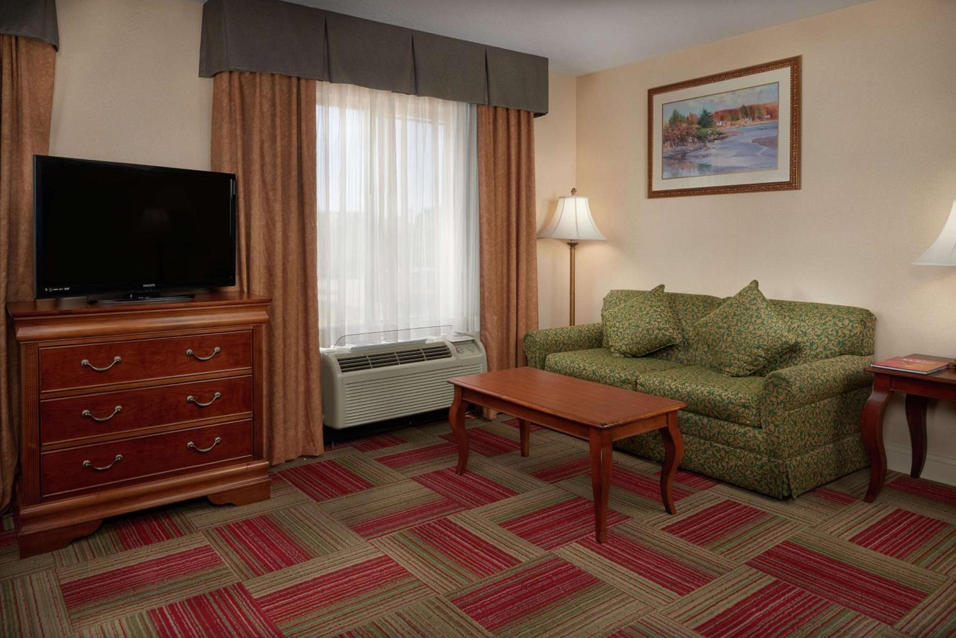 Hampton Inn & Suites Roswell photo 14