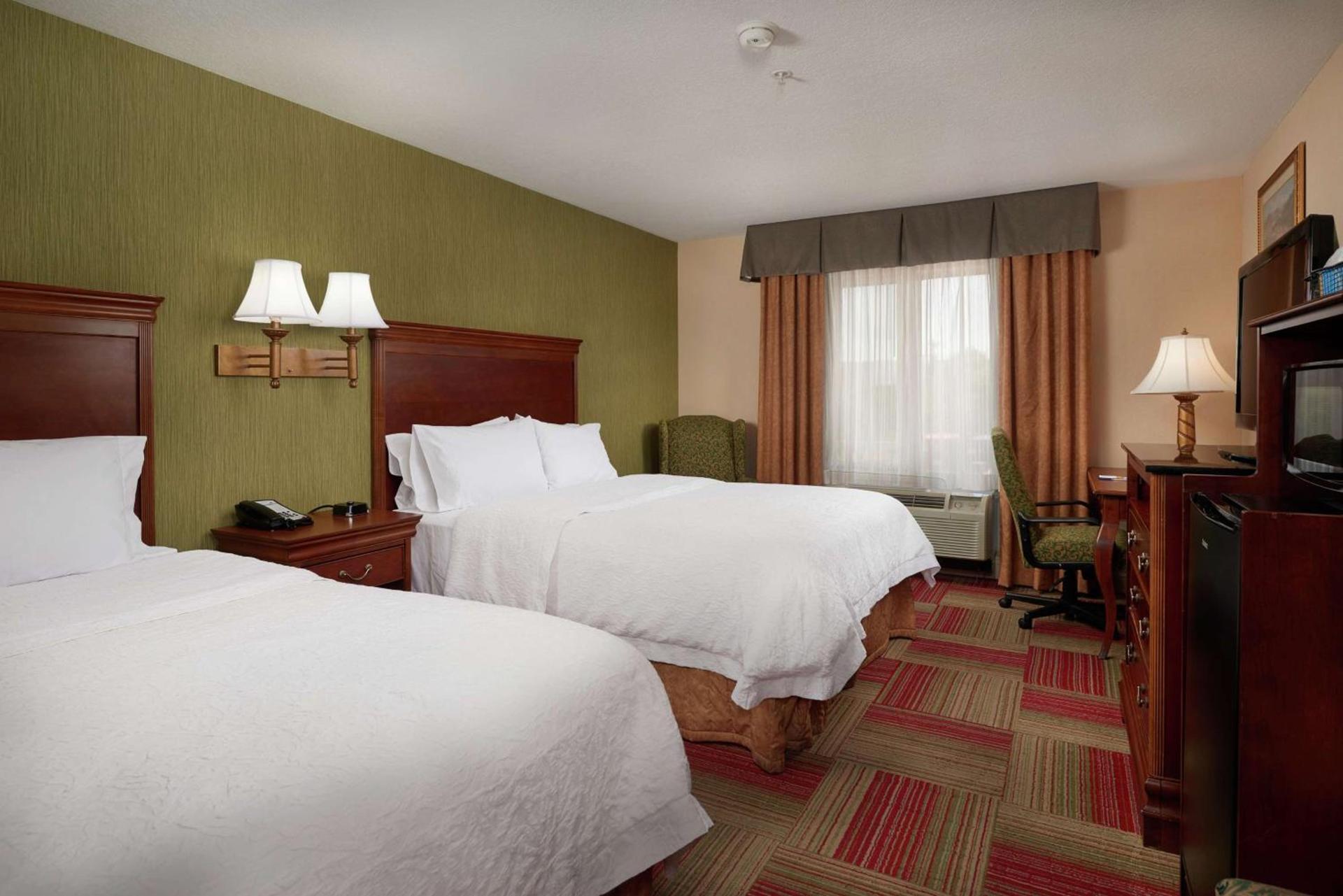 Hampton Inn & Suites Roswell photo 28
