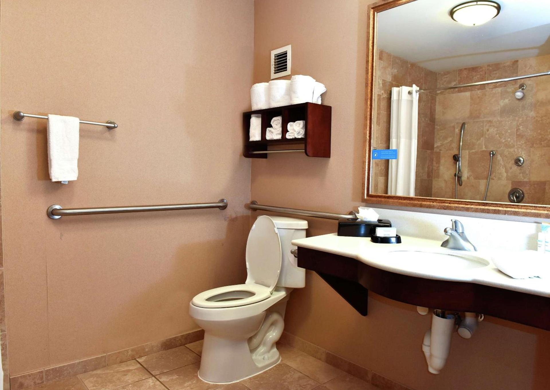 Hampton Inn Ruston photo 29