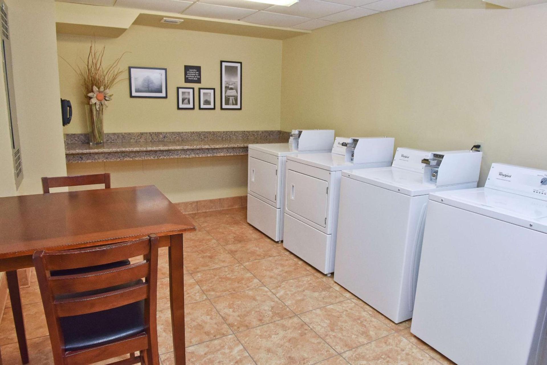 Hampton Inn Ruston photo 36