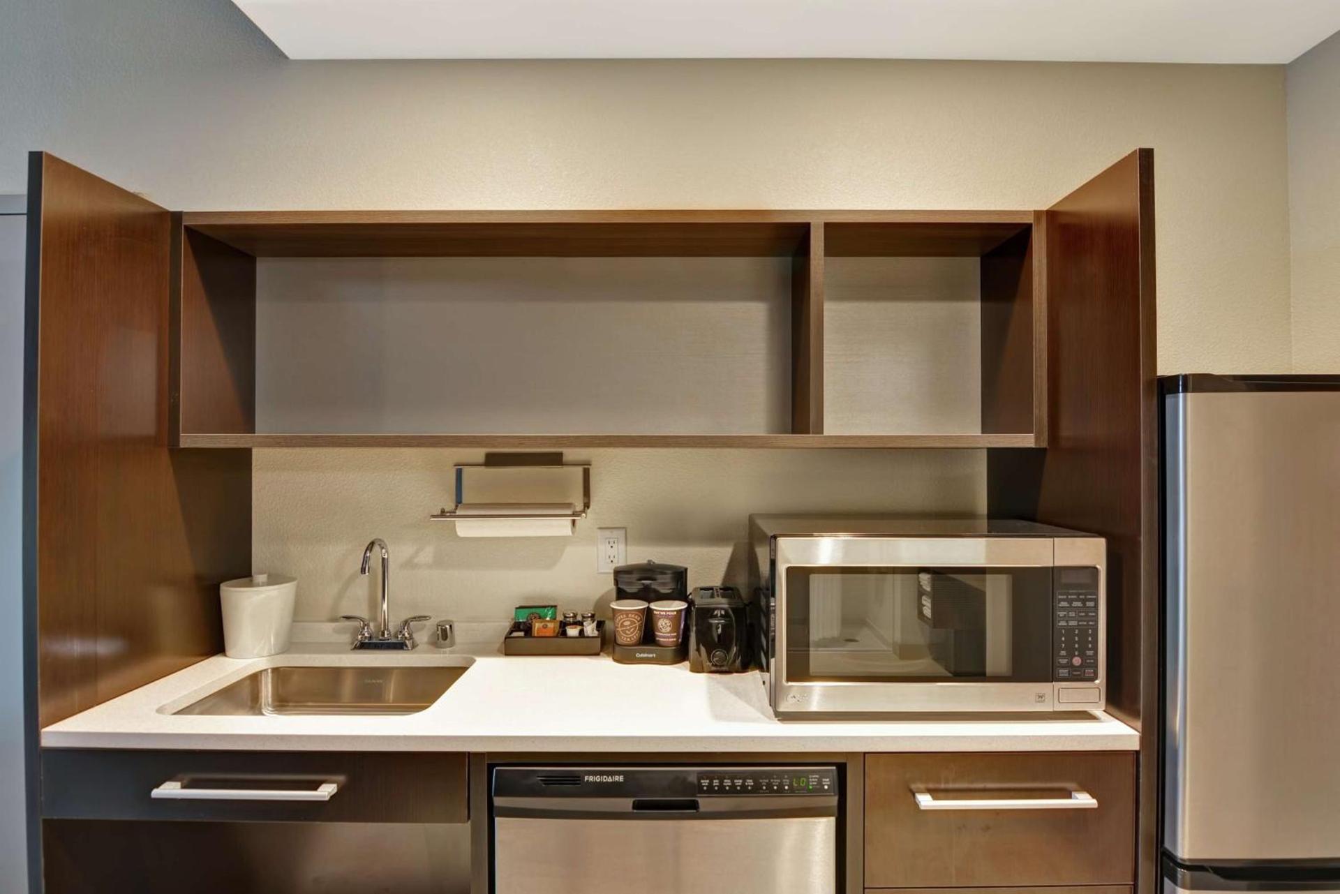 Home2 Suites by Hilton Rochester Mayo Clinic Area photo 45