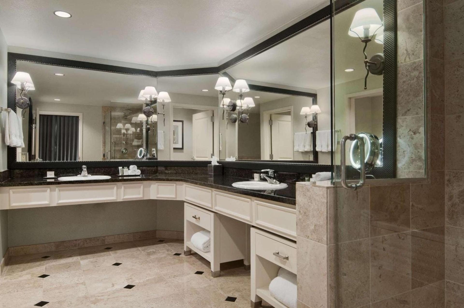 Hilton San Antonio Hill Country photo 27