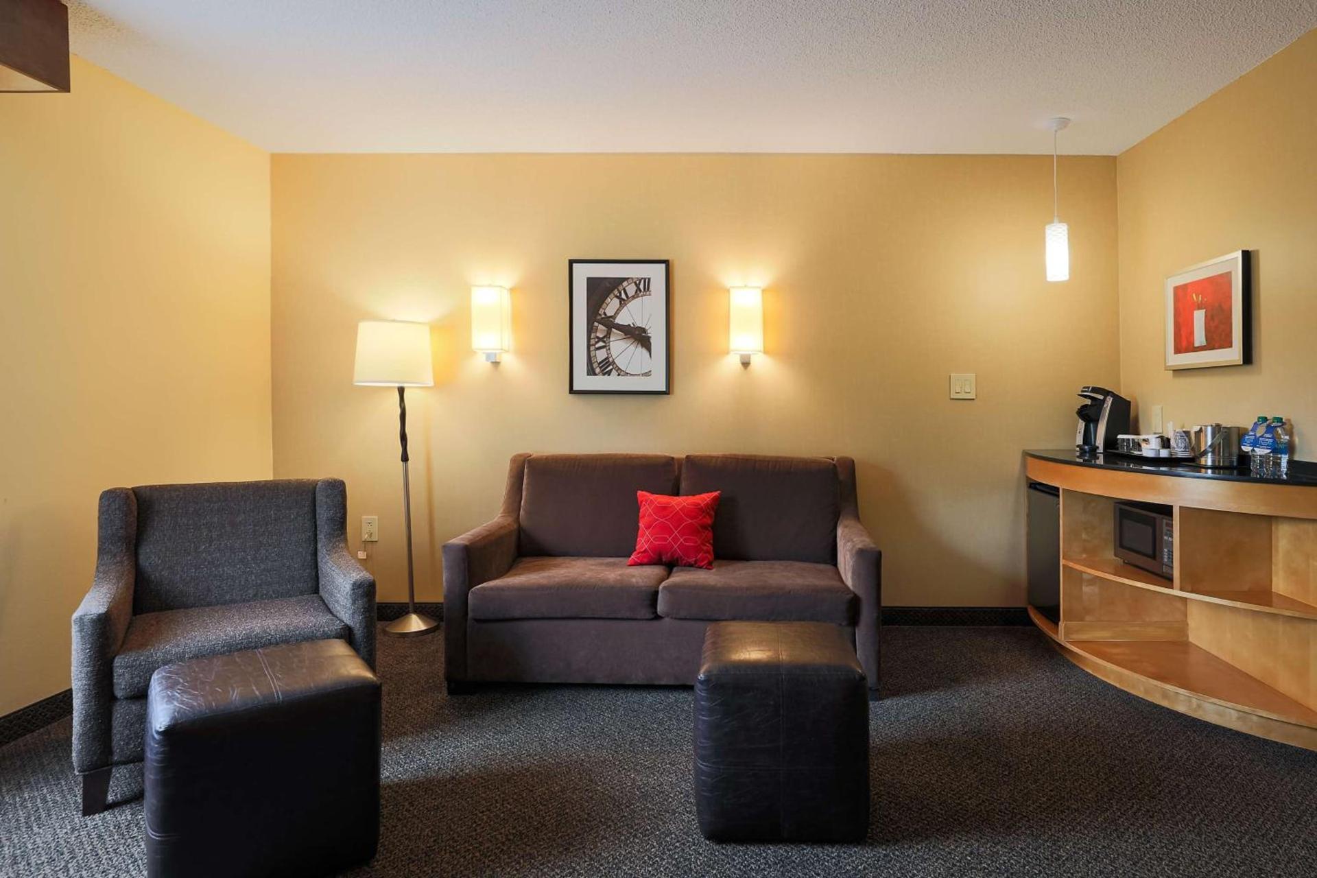 DoubleTree by Hilton Hotel Savannah Airport photo 20
