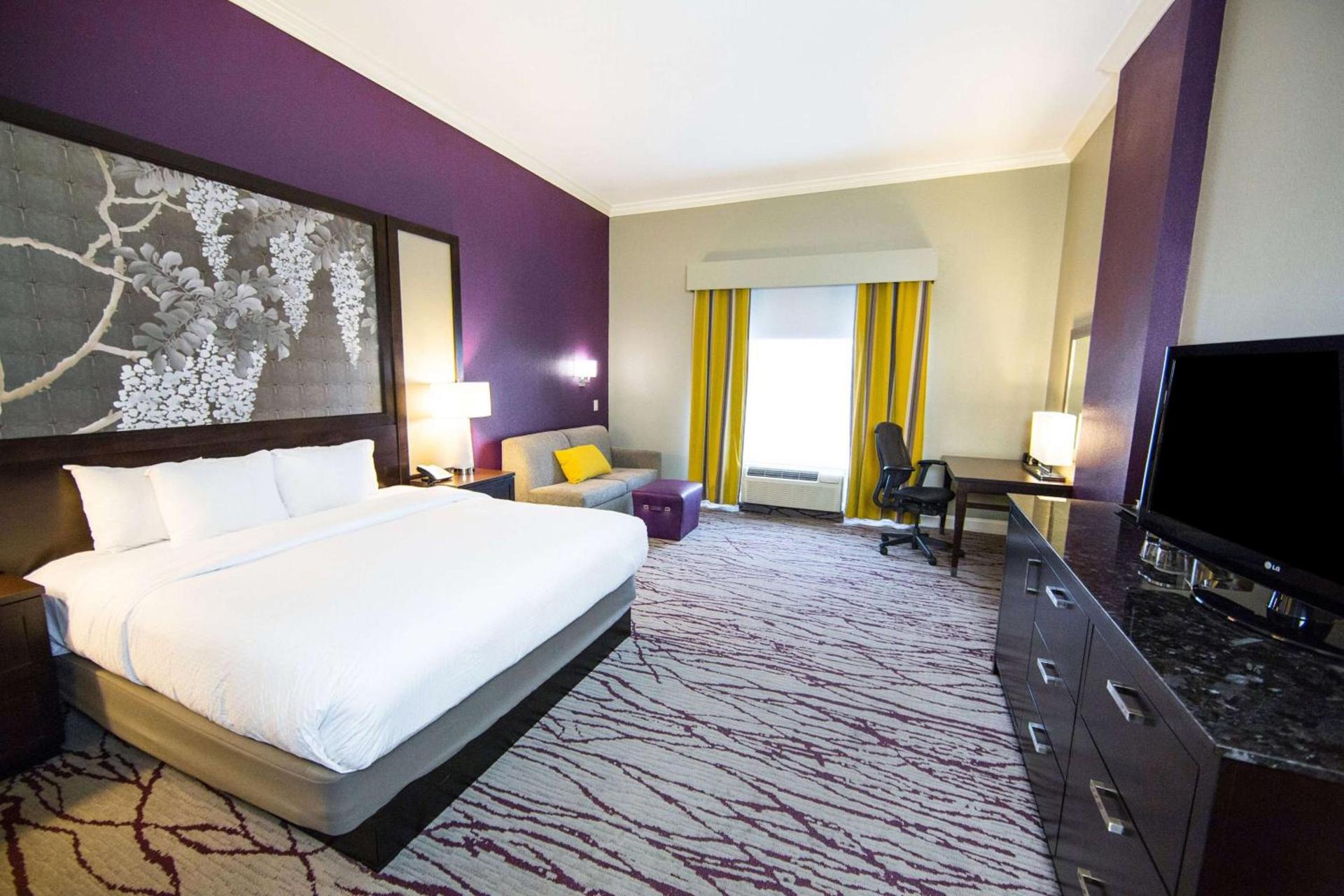 DoubleTree by Hilton Historic Savannah photo 26