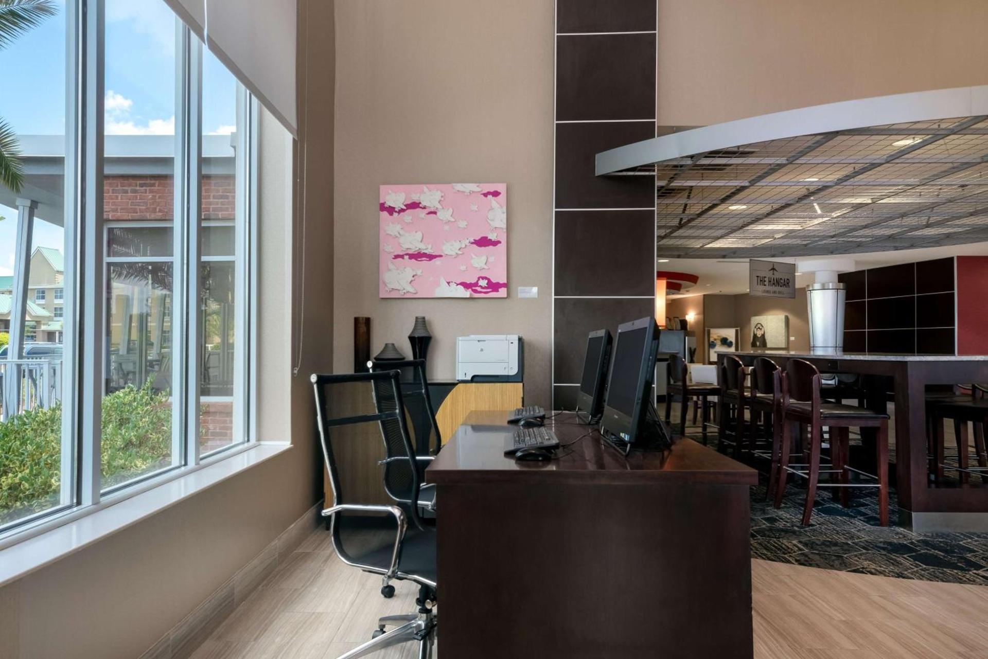 DoubleTree by Hilton Hotel Savannah Airport photo 28