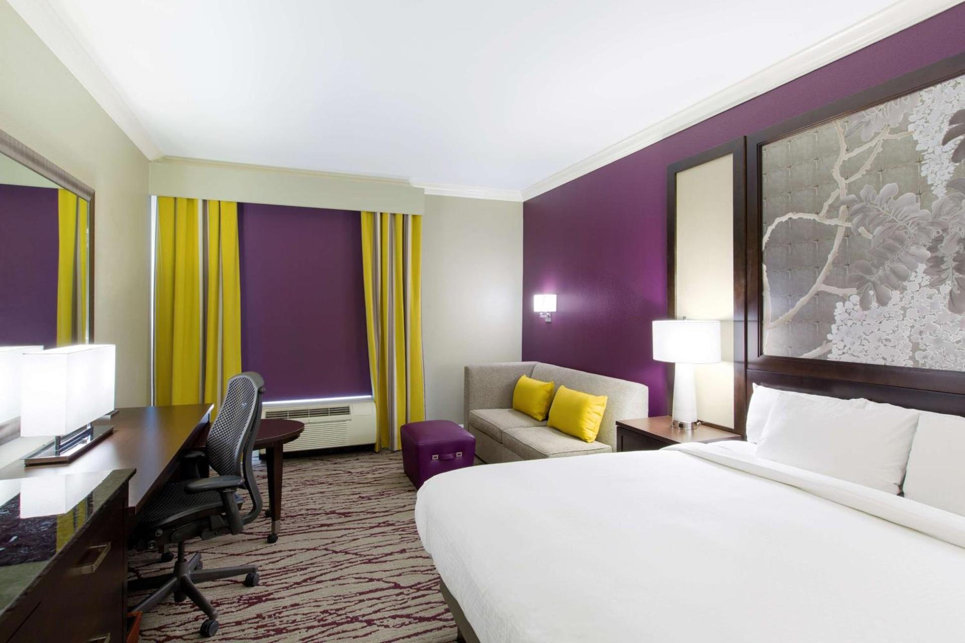 DoubleTree by Hilton Historic Savannah photo 36