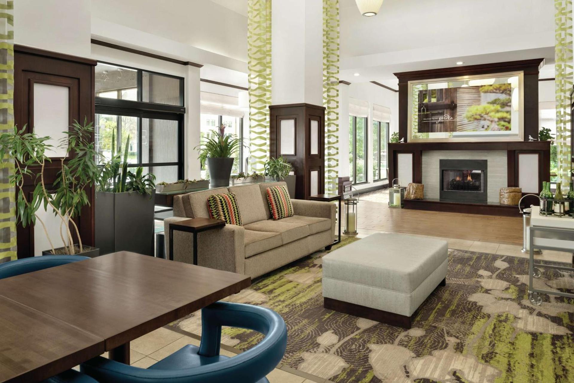 Hilton Garden Inn South Bend photo 9