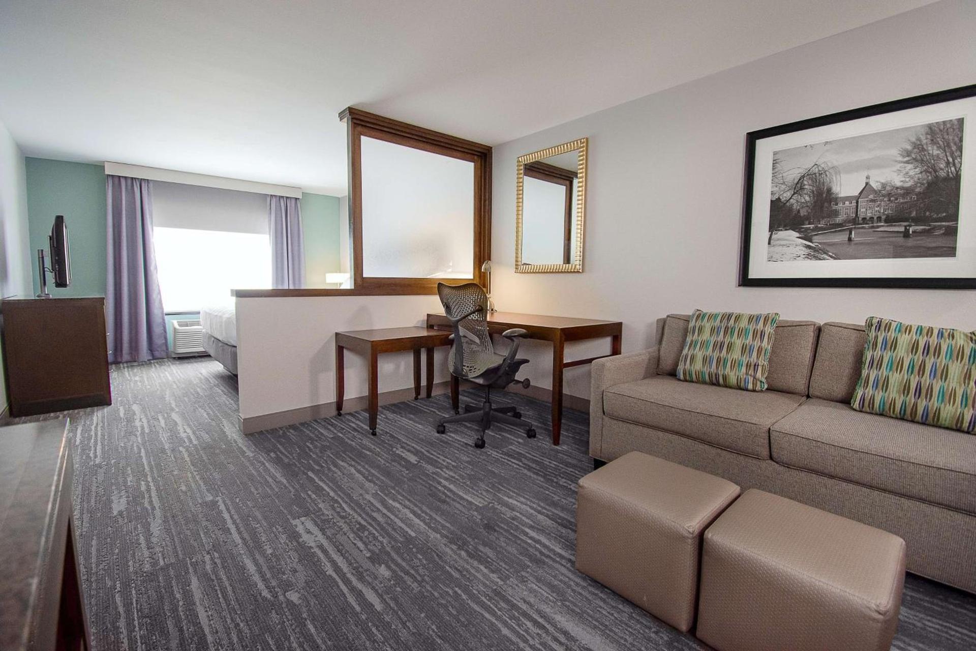 Hilton Garden Inn South Bend photo 30