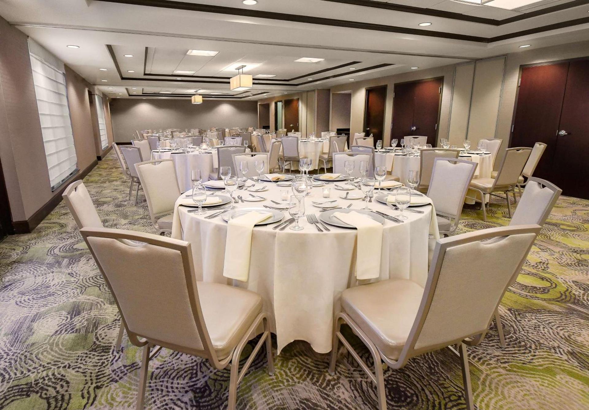 Hilton Garden Inn South Bend photo 47