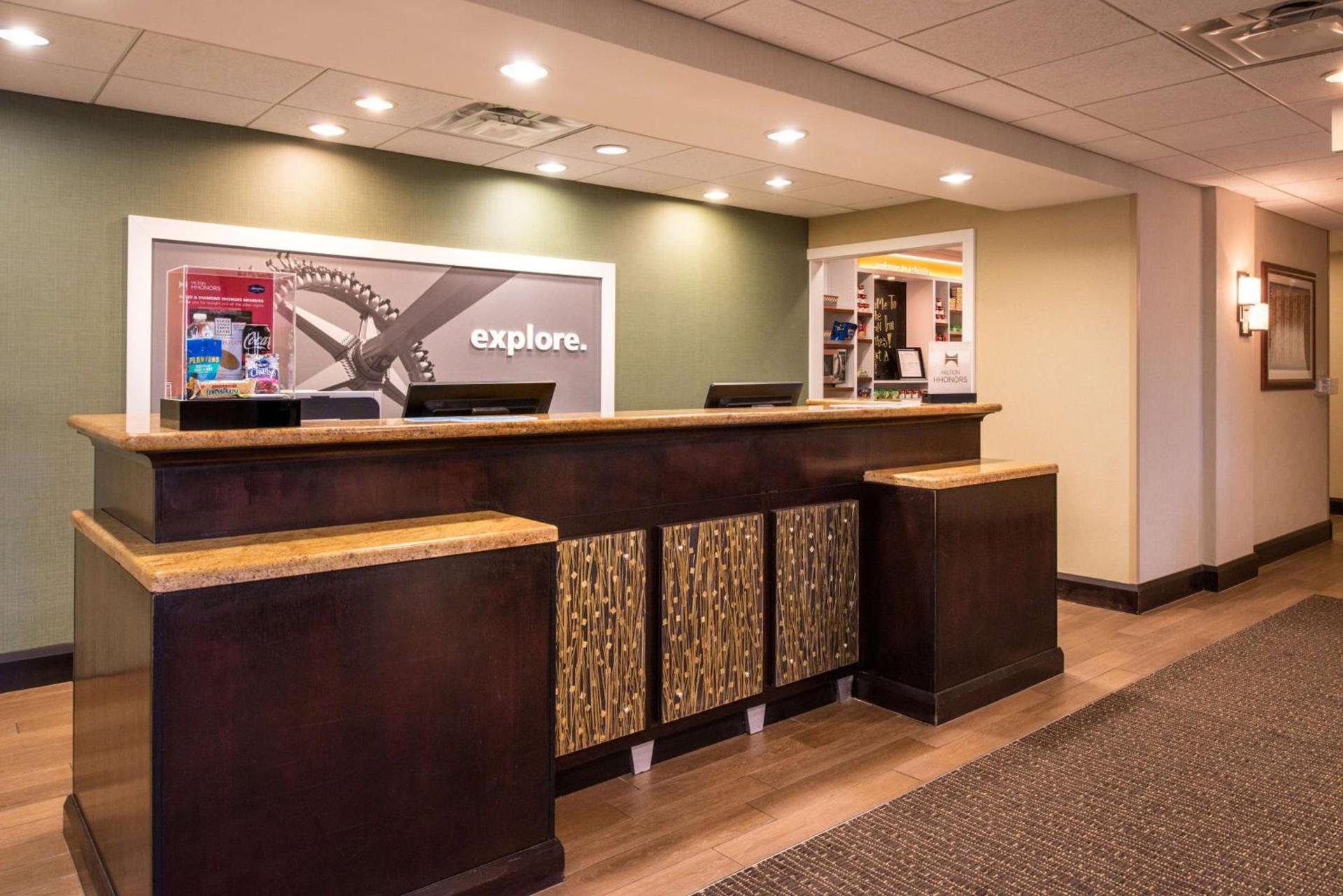 Hampton Inn and Suites Schertz photo 5