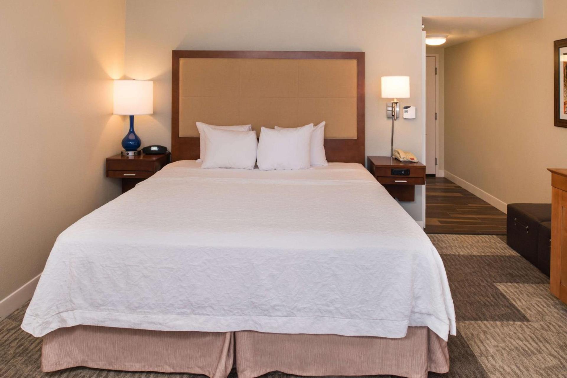 Hampton Inn and Suites Schertz photo 18
