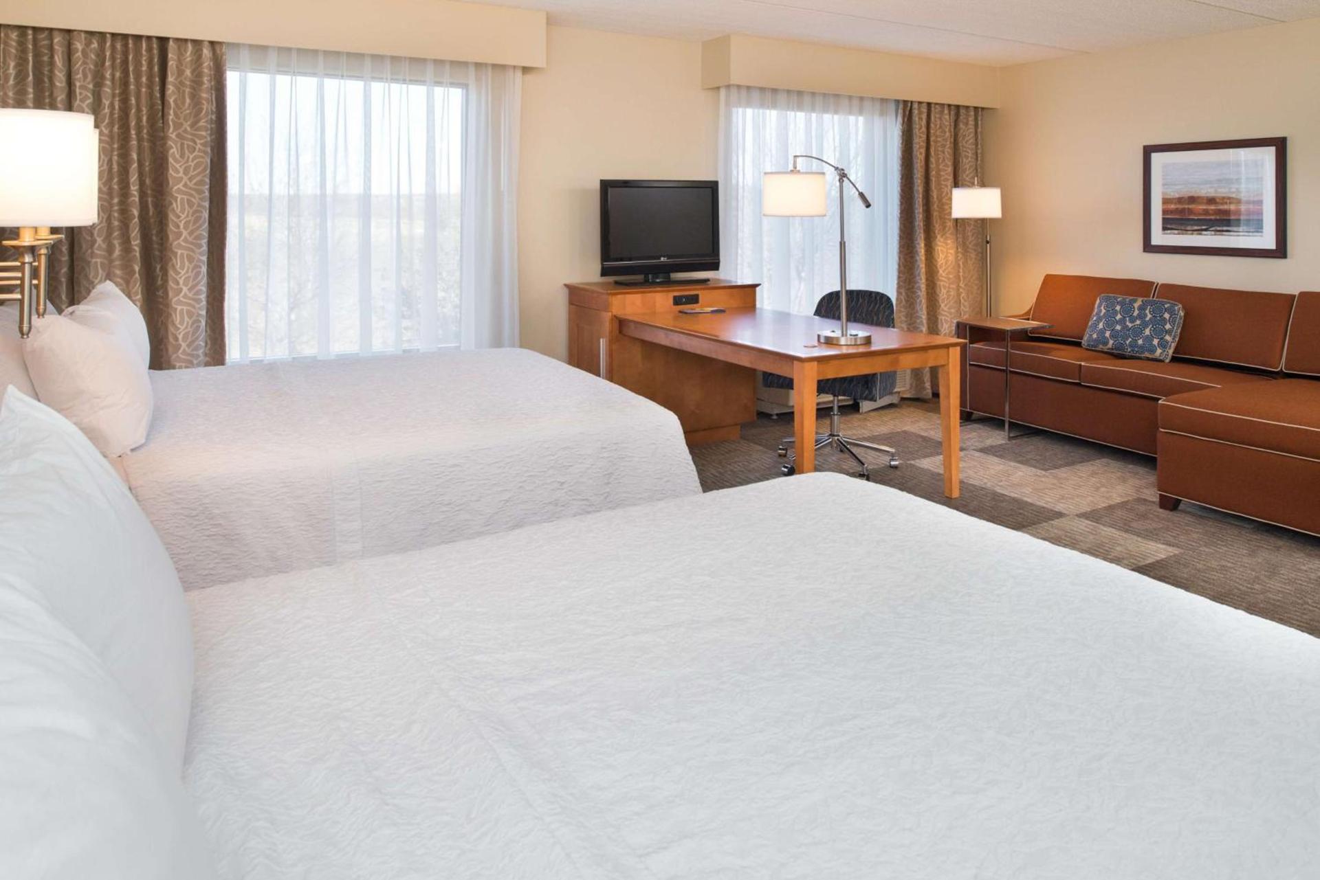 Hampton Inn and Suites Schertz photo 19